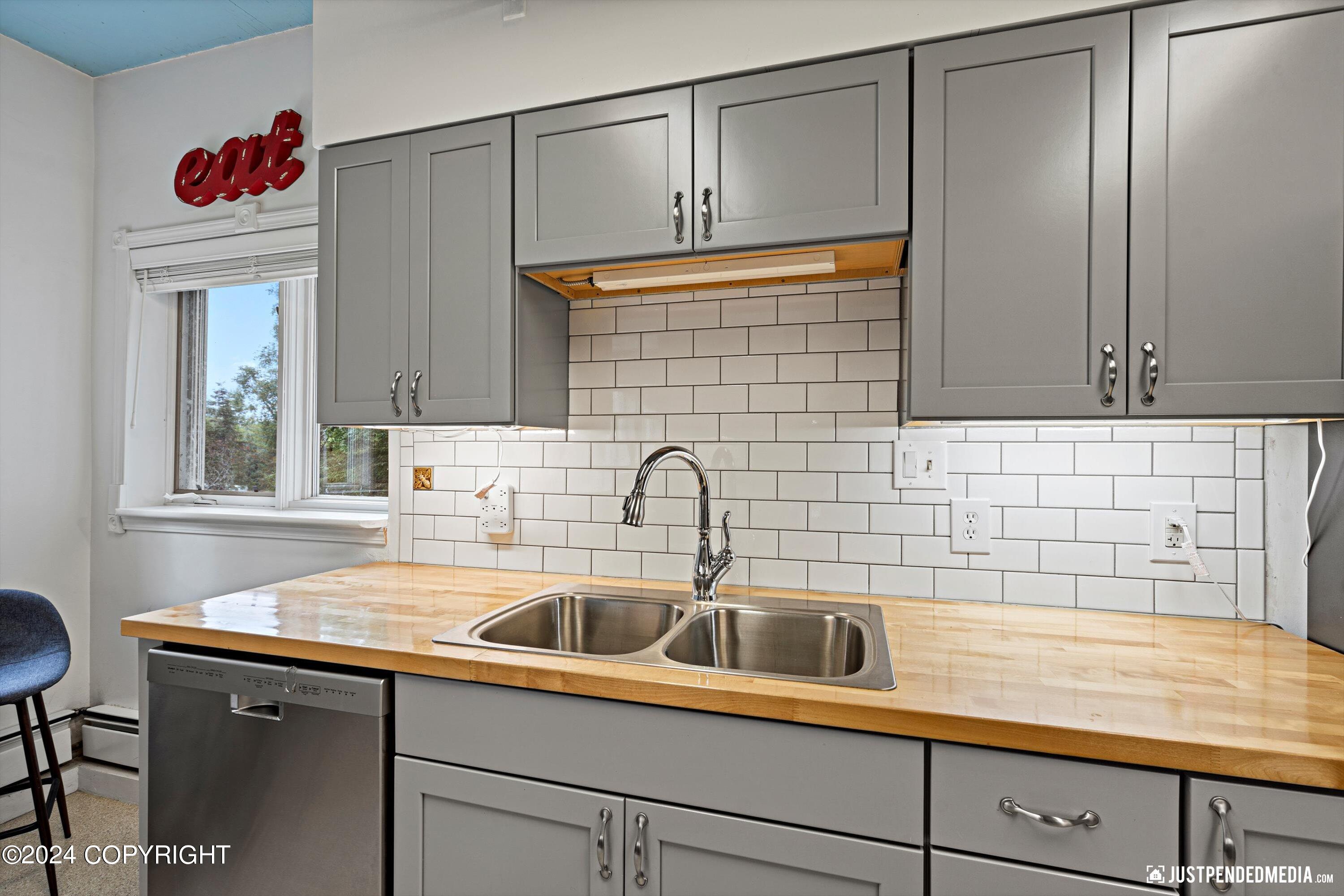 13350 Ginpole Circle