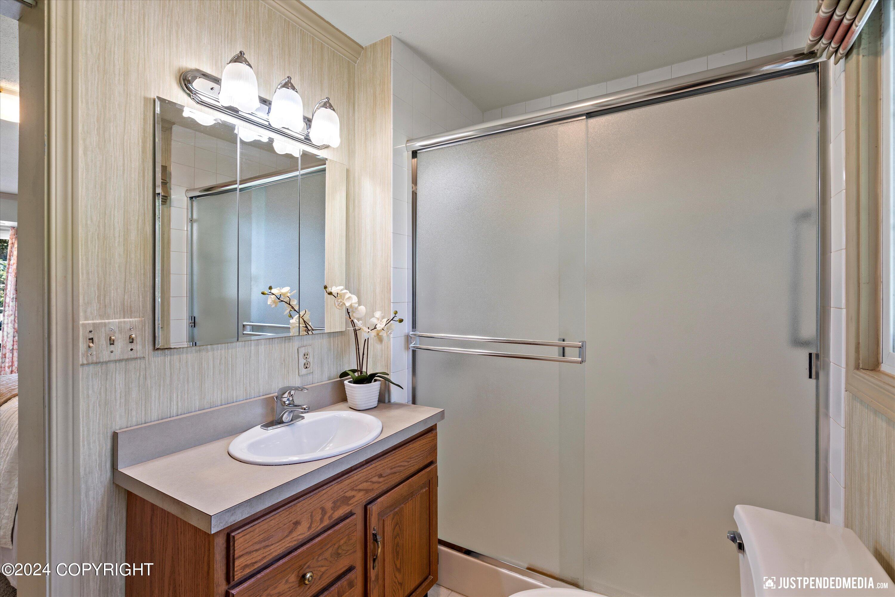 2314 Turnagain Parkway