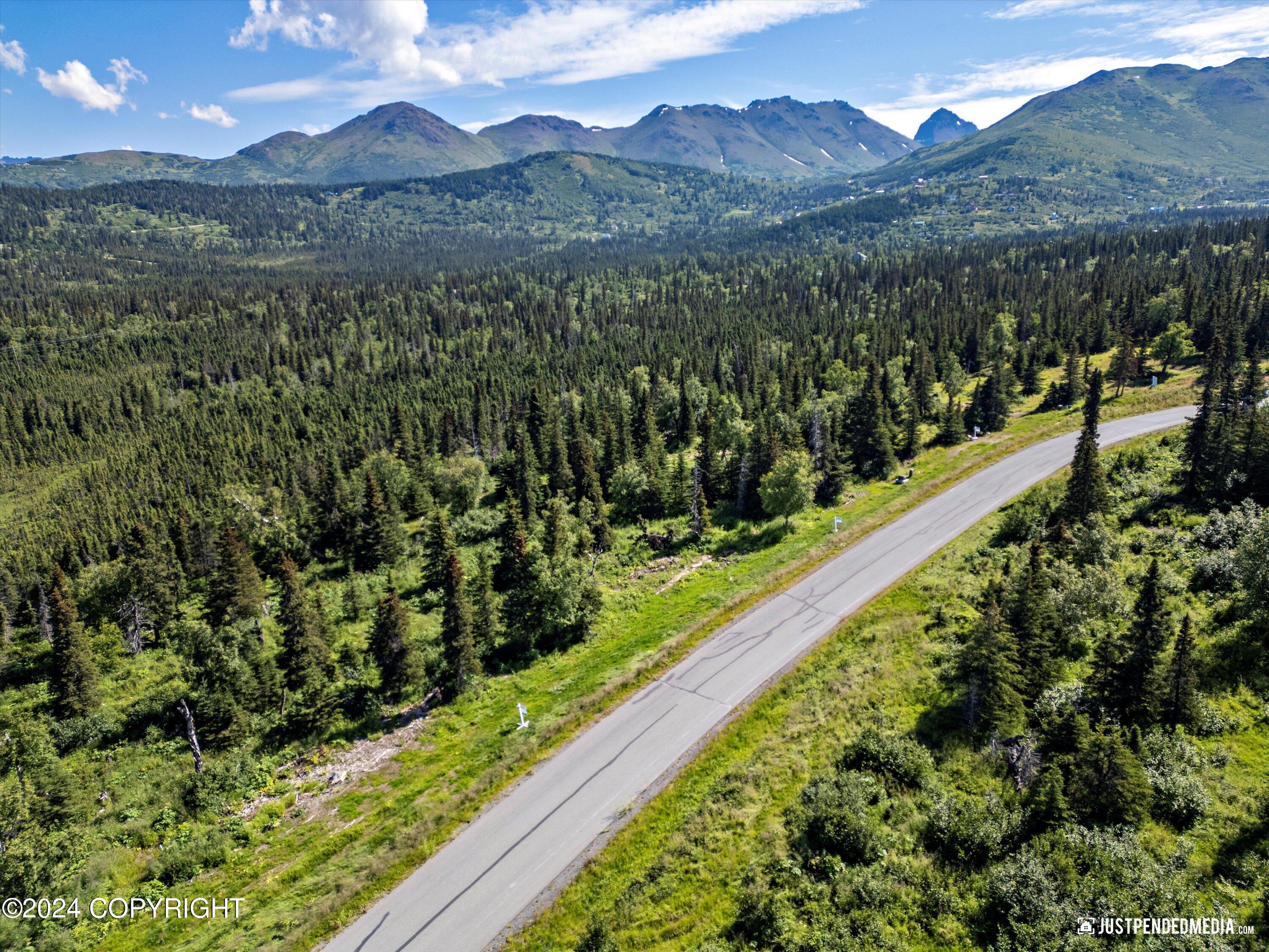 L4 B5 Mountain Air Drive