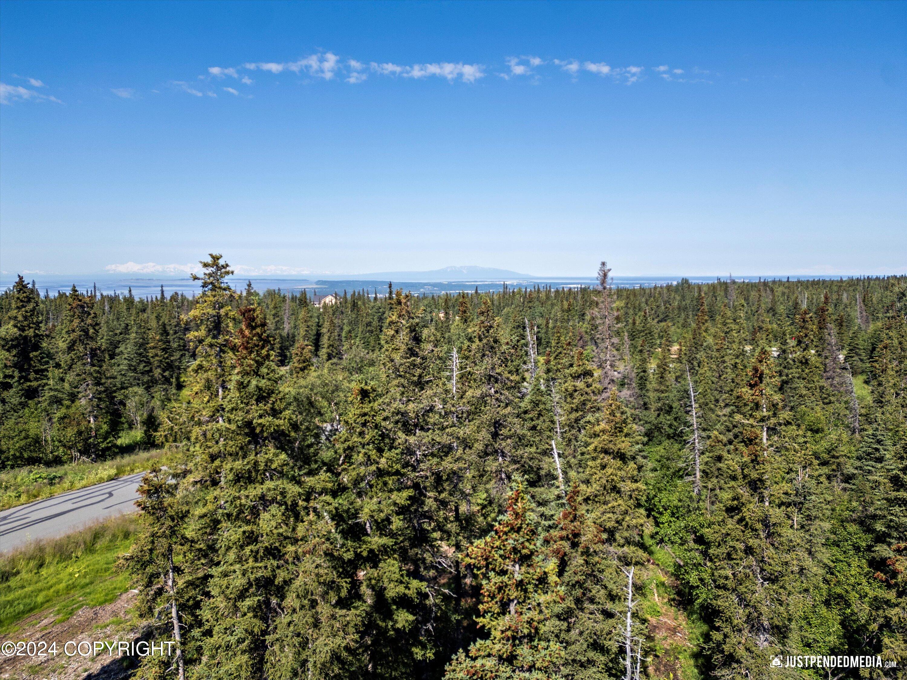 L5 B5 Mountain Air Drive