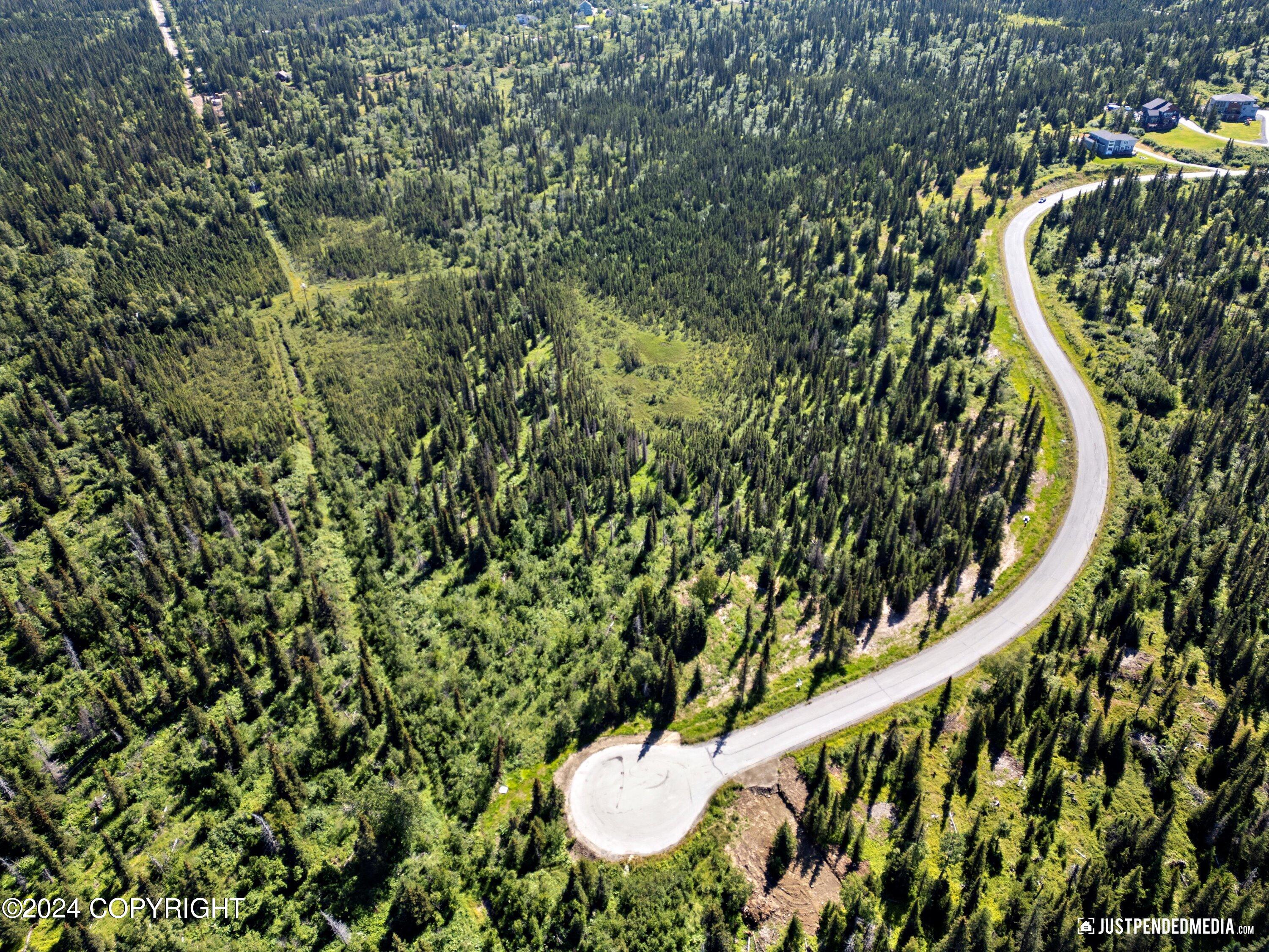 L2 B5 Mountain Air Drive