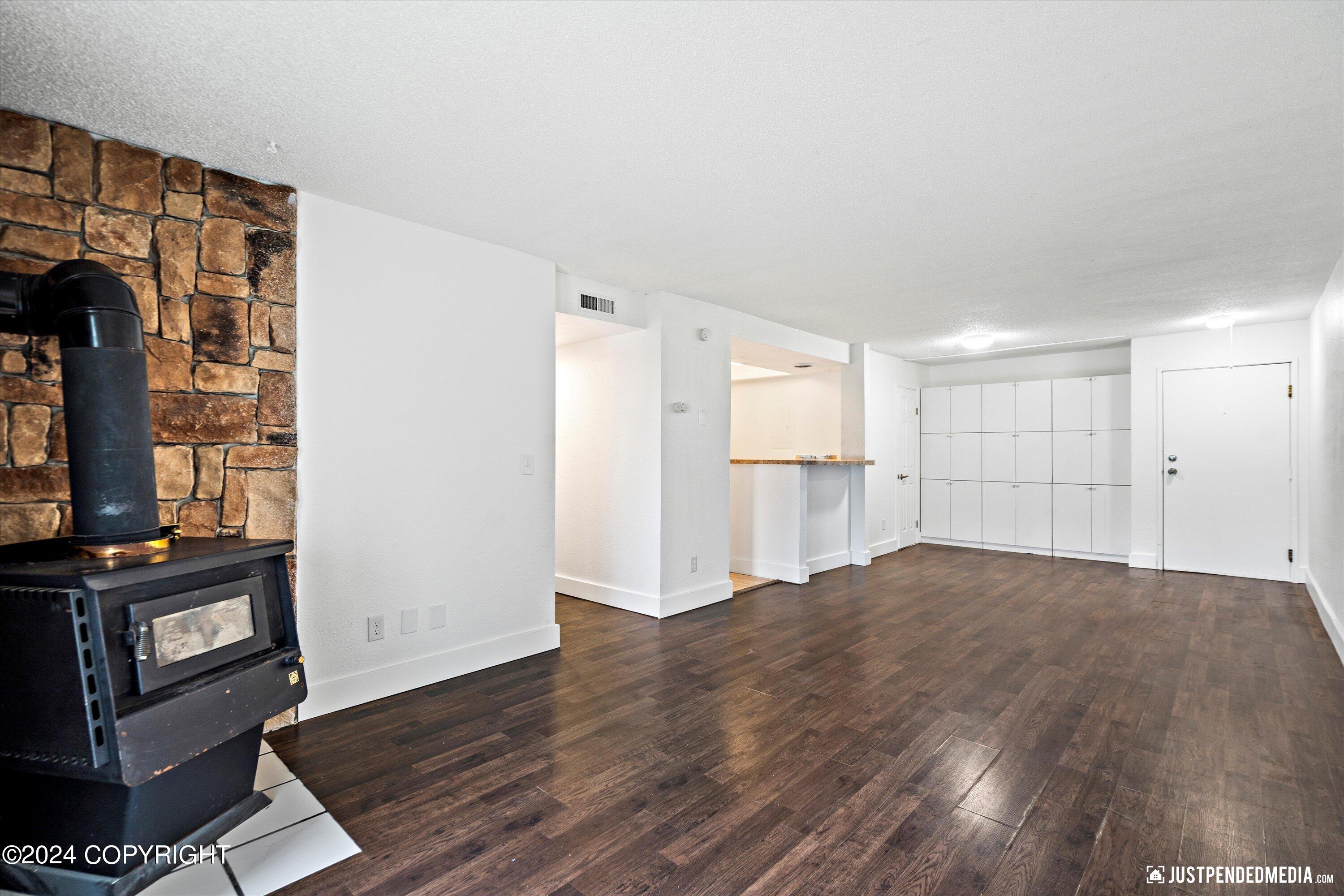 4640 Reka Drive # E4 Unit: #E4