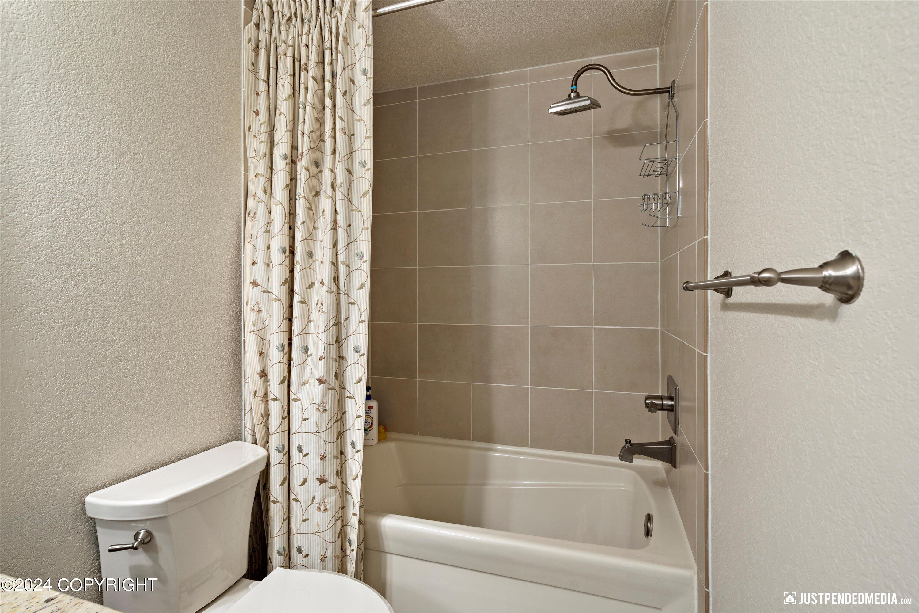 15651 Southpark Loop