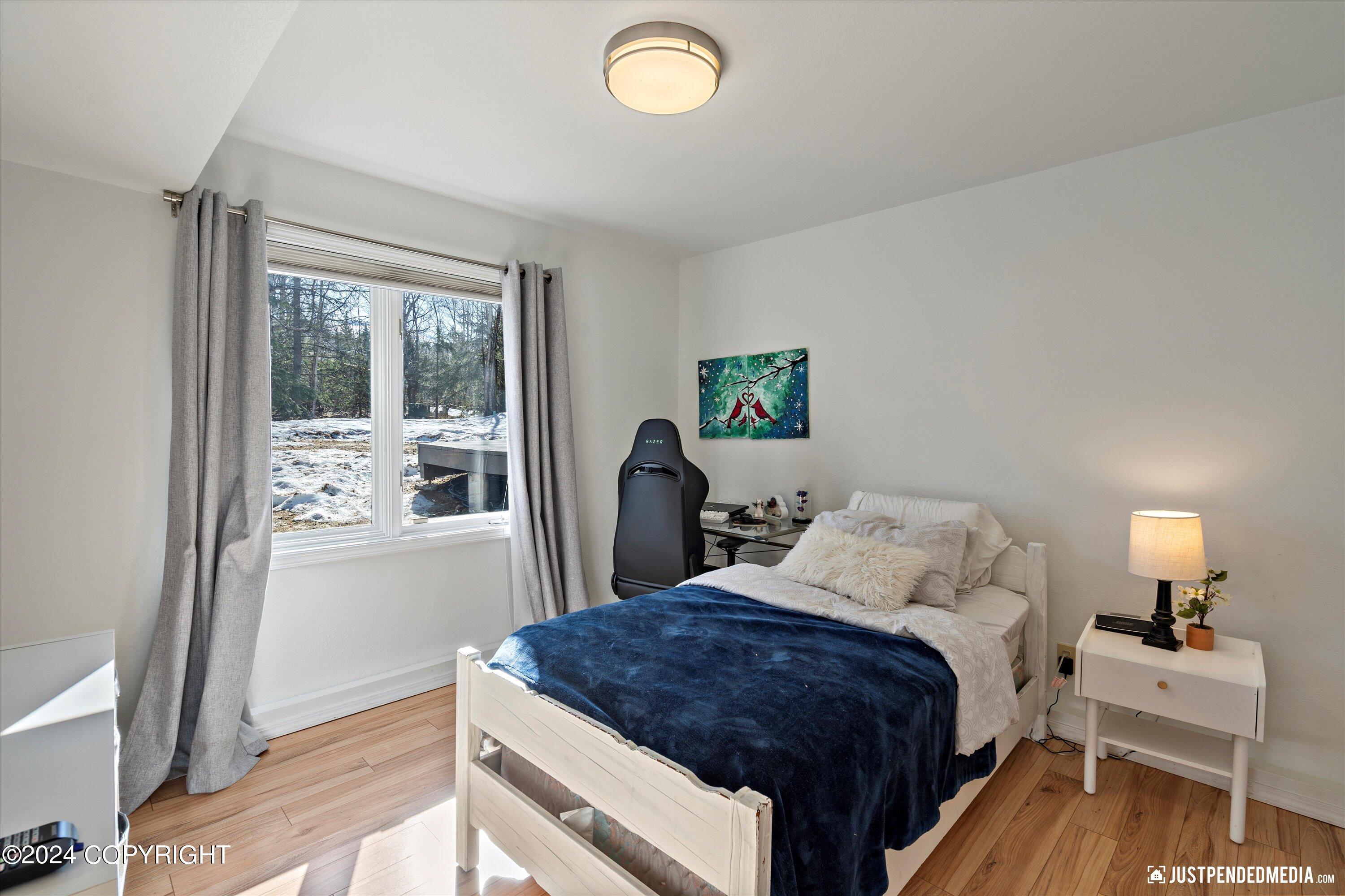 15651 Southpark Loop