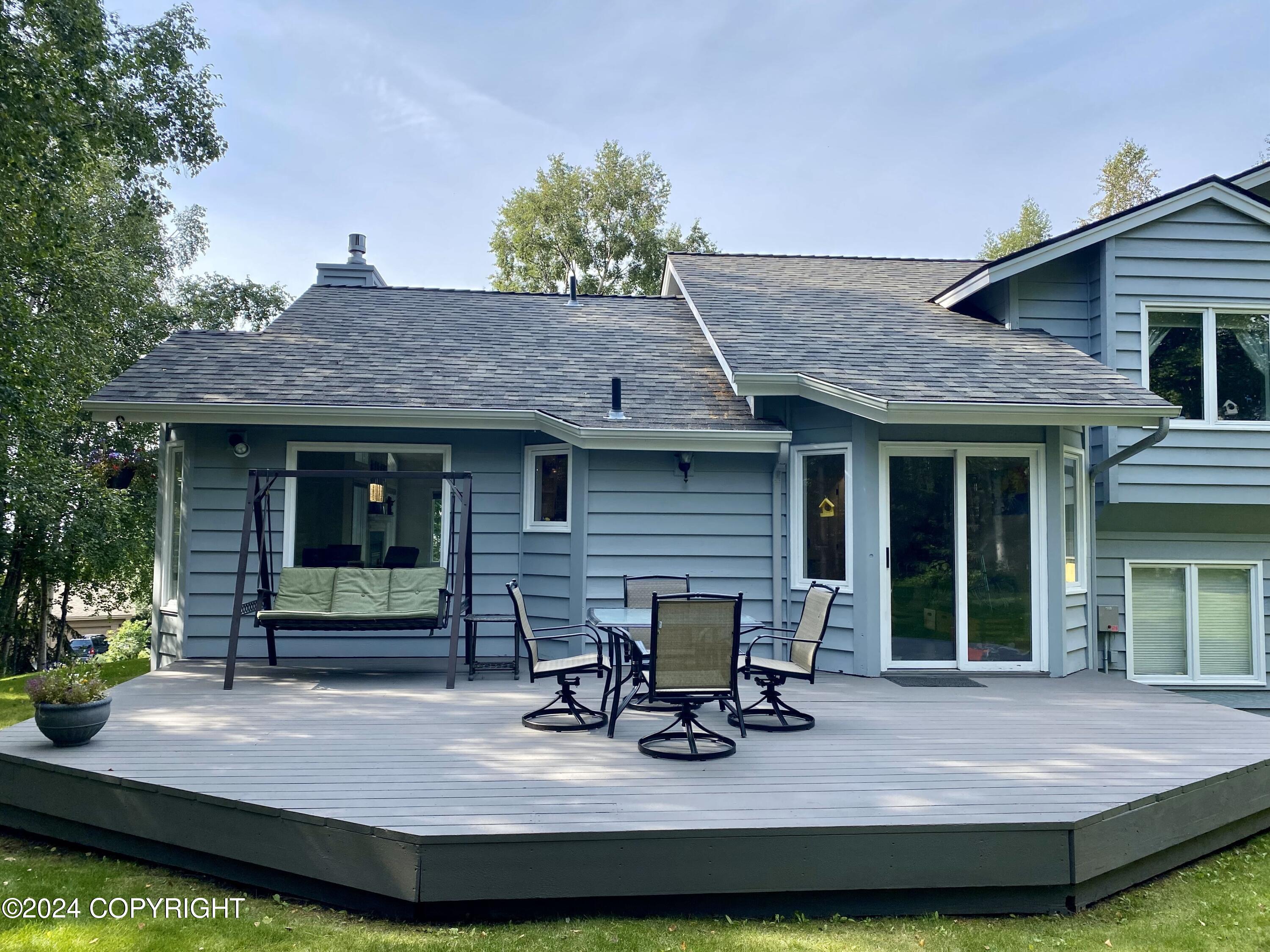 15651 Southpark Loop