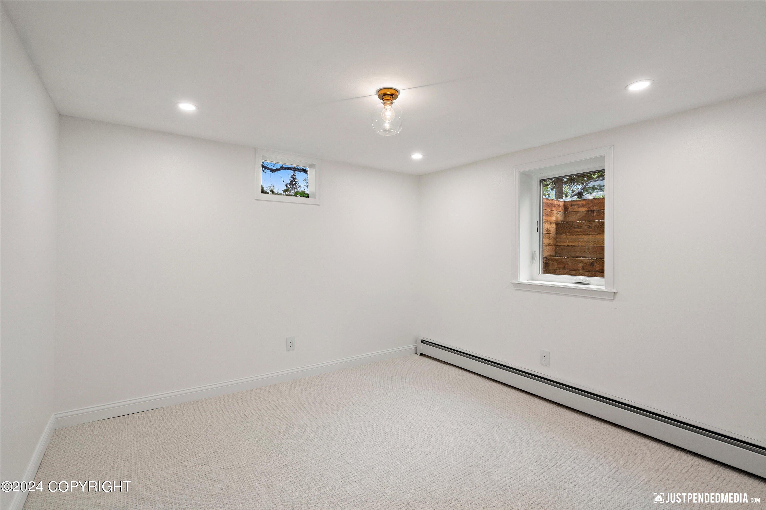 1547 Airport Heights Drive