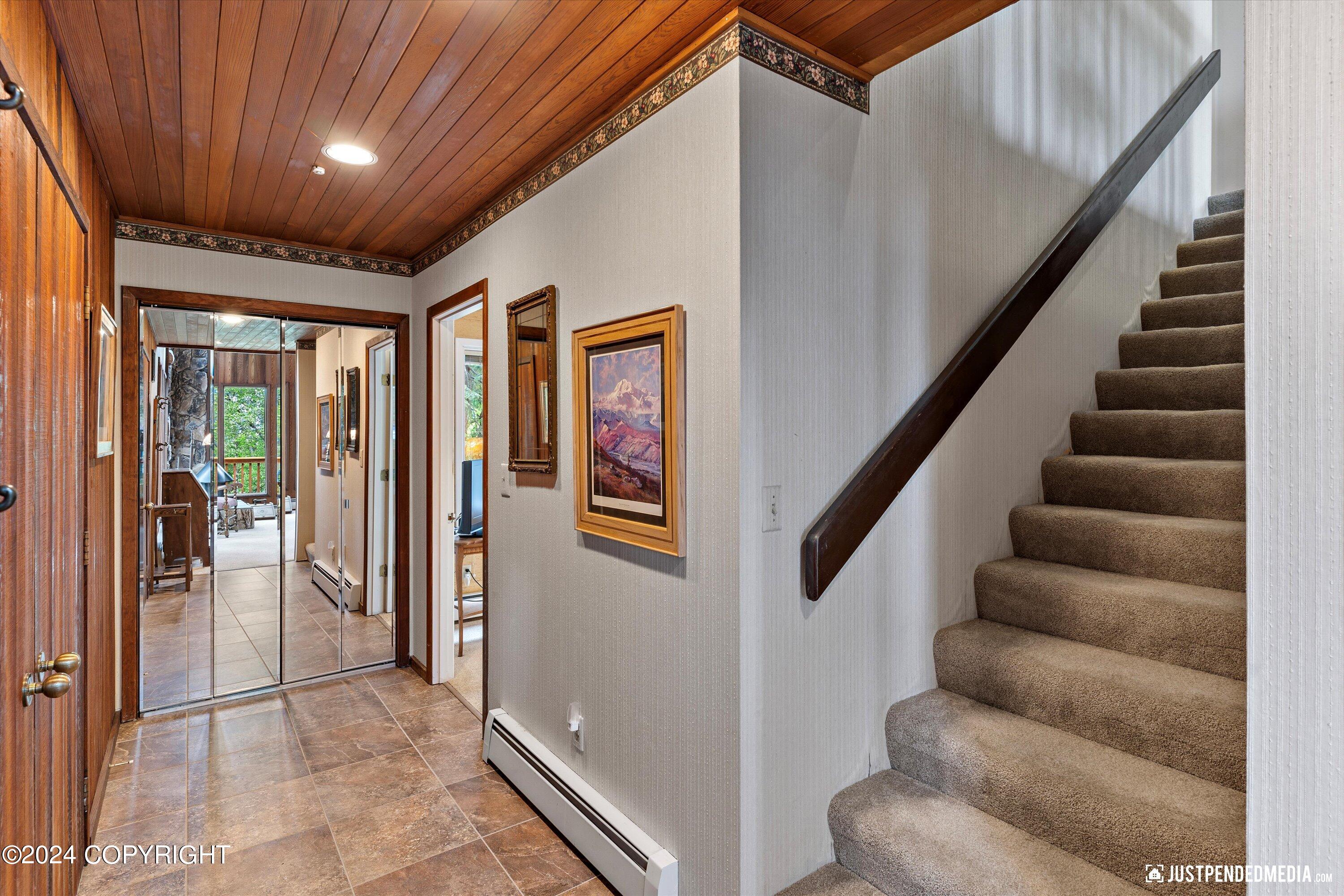 6851 Round Tree Circle