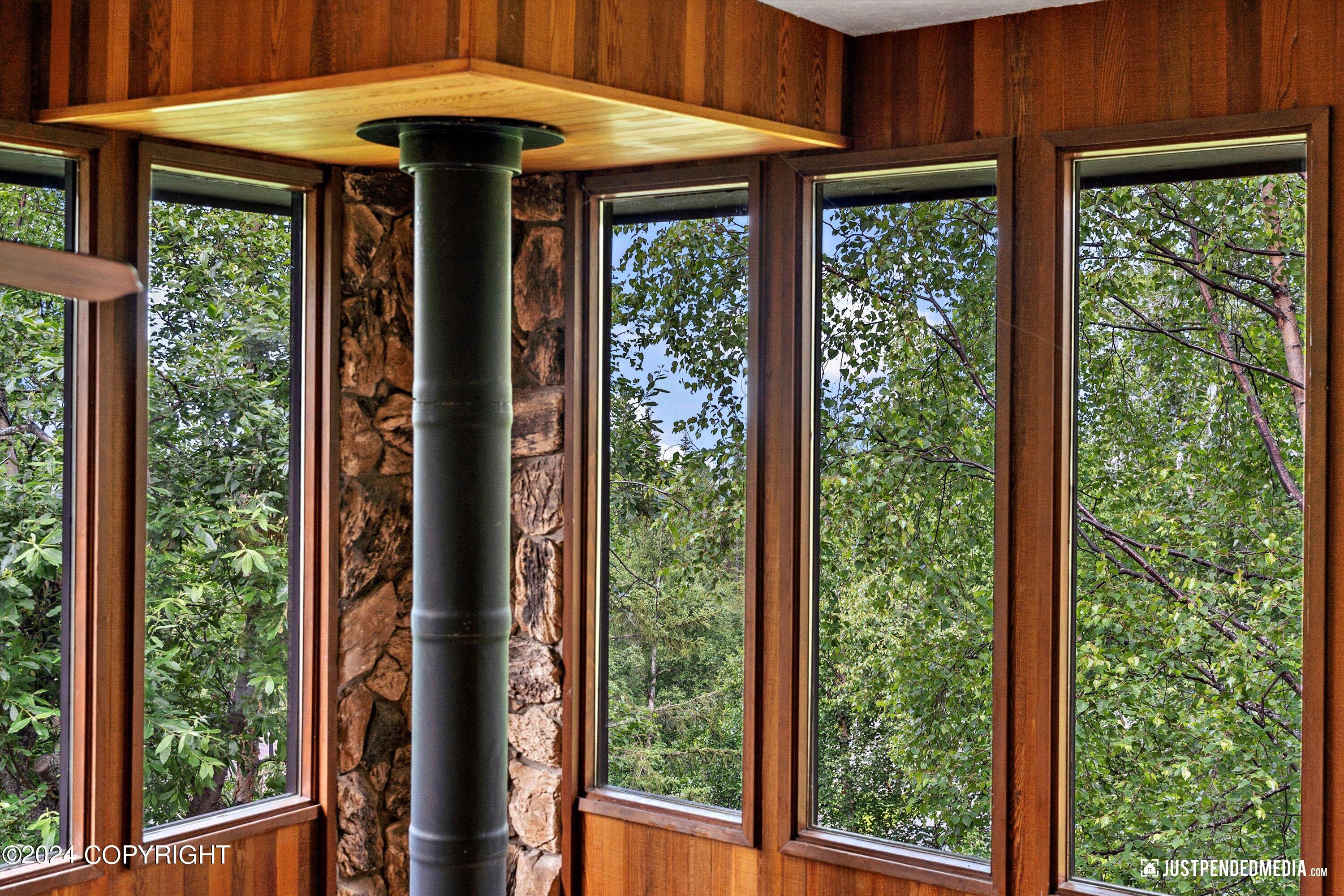 6851 Round Tree Circle