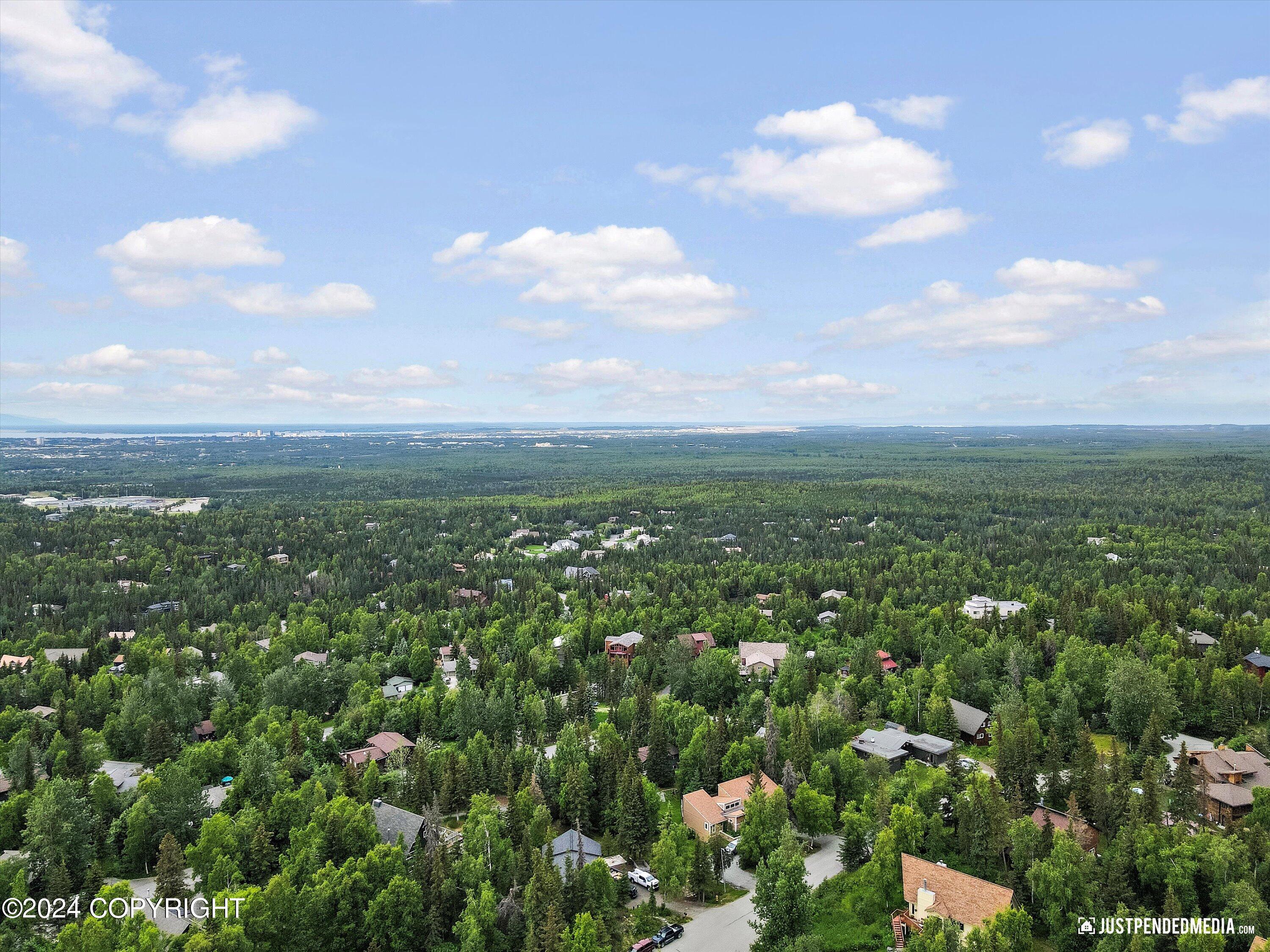 6851 Round Tree Circle