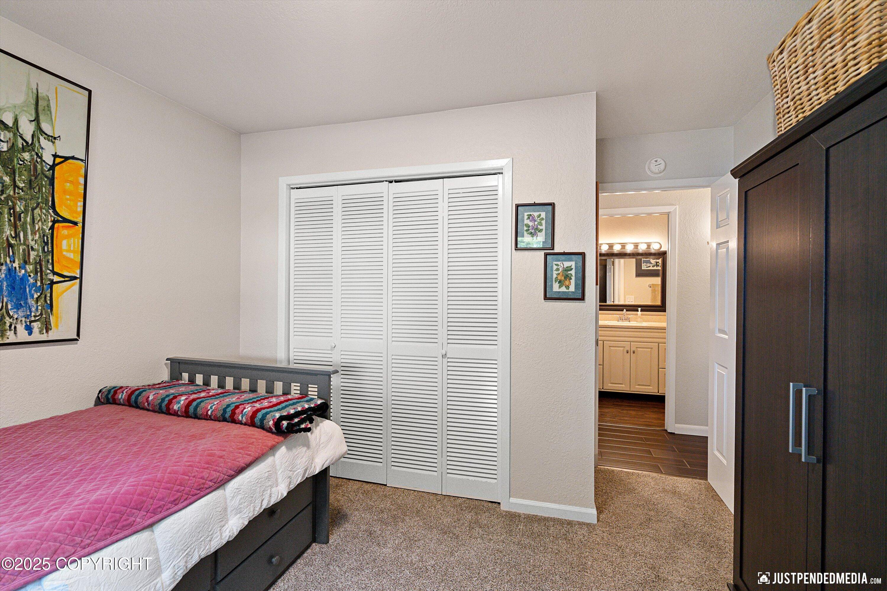 5404 W Dimond Boulevard # A4