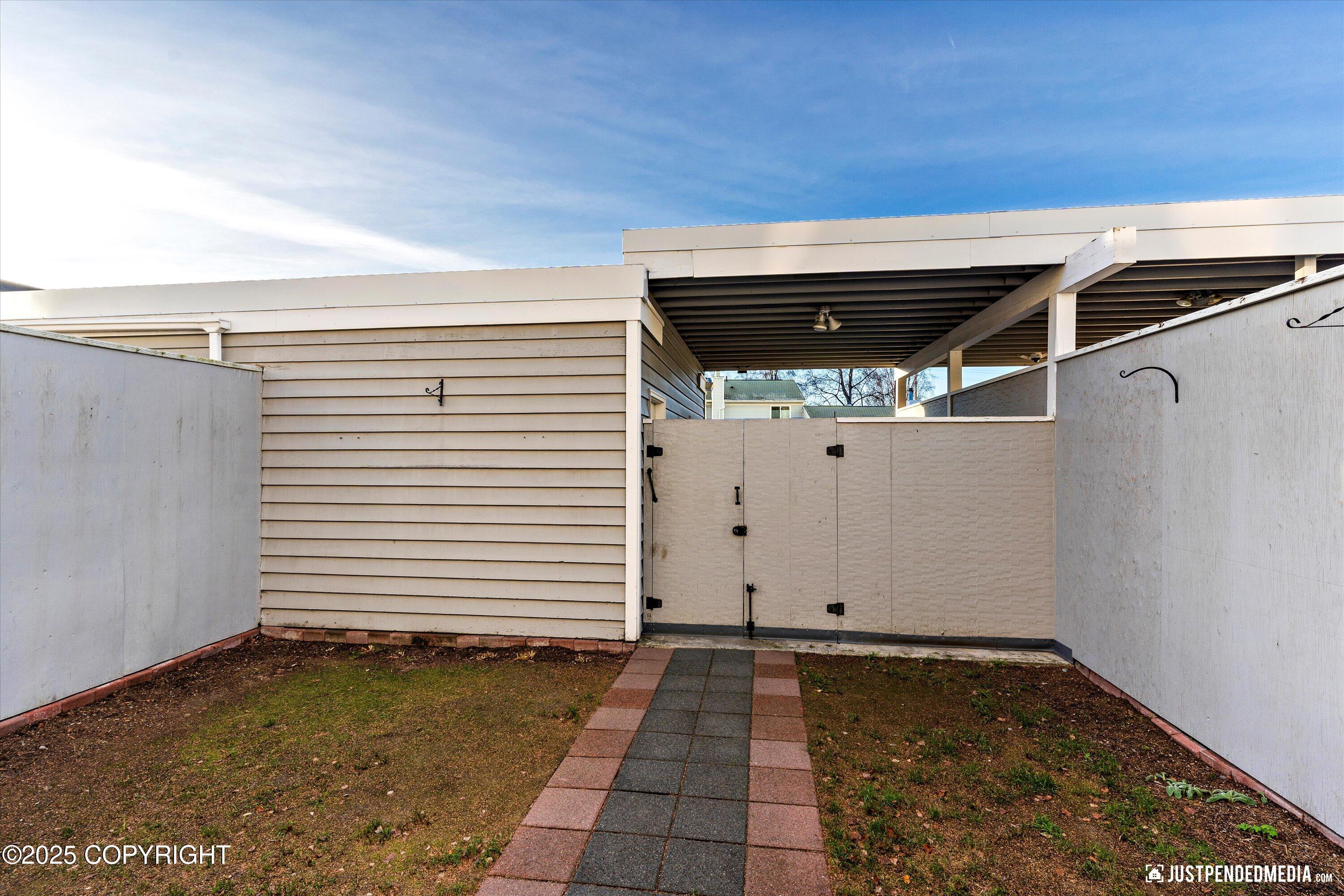 3265 Montclaire Court # 17E