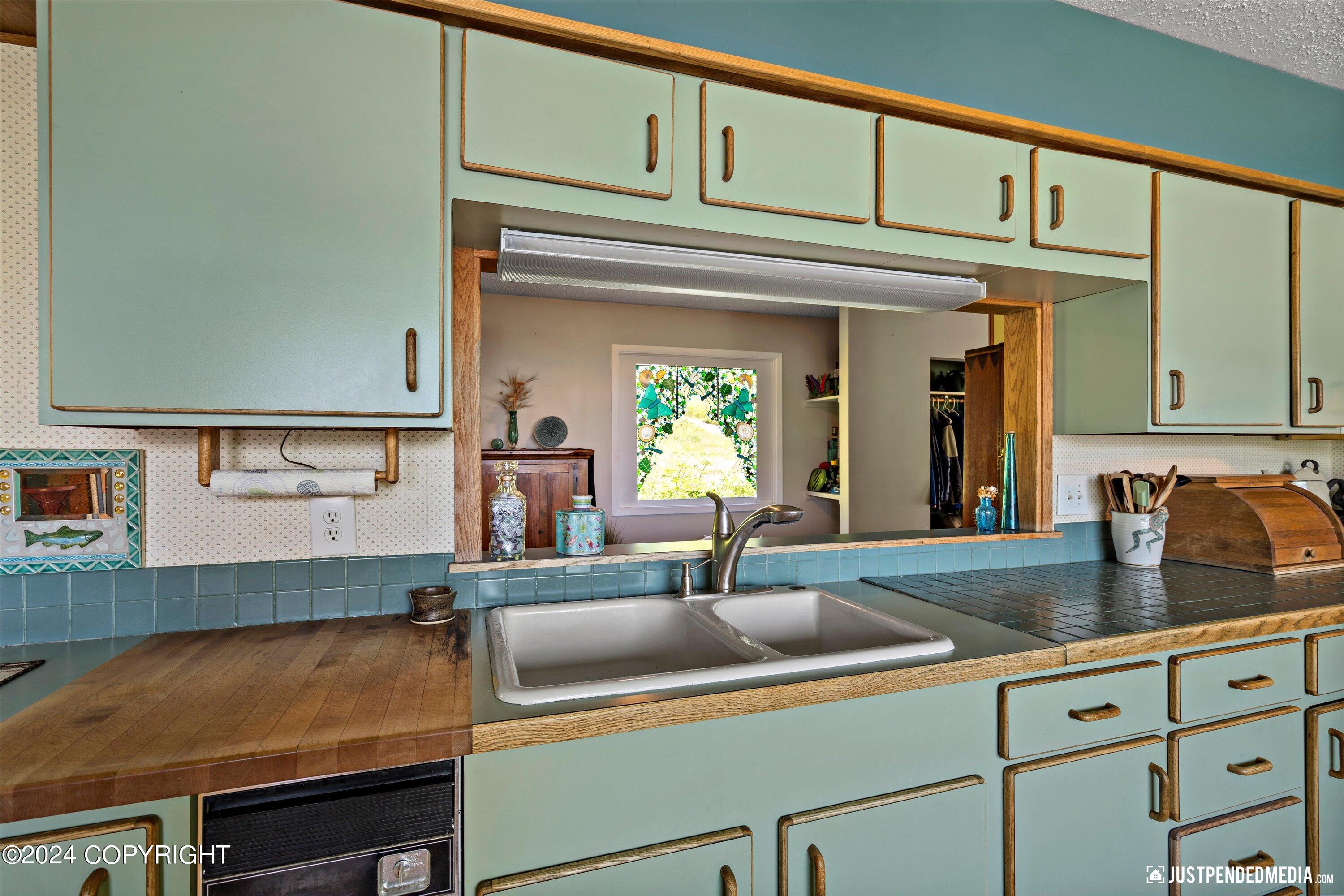 24153 Seward Highway