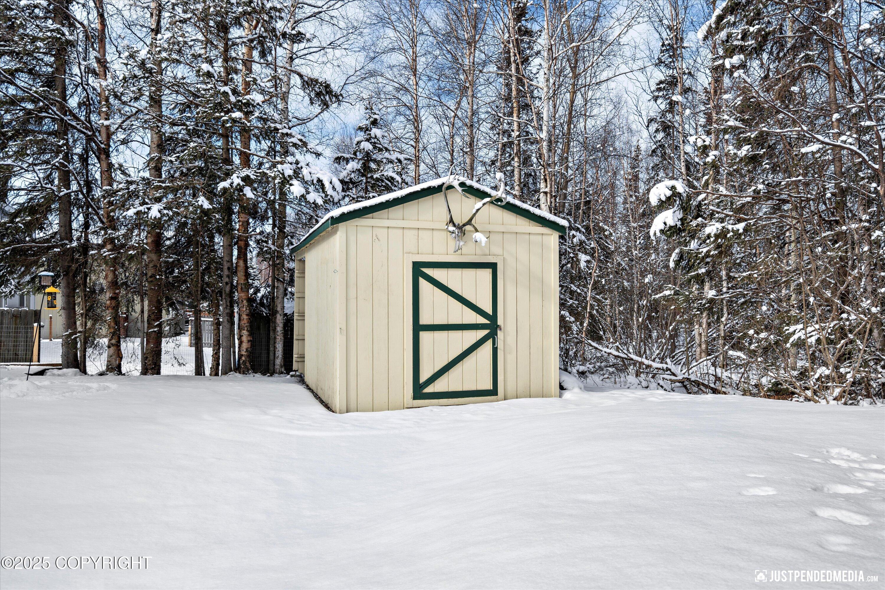 7811 Wildbrook Court