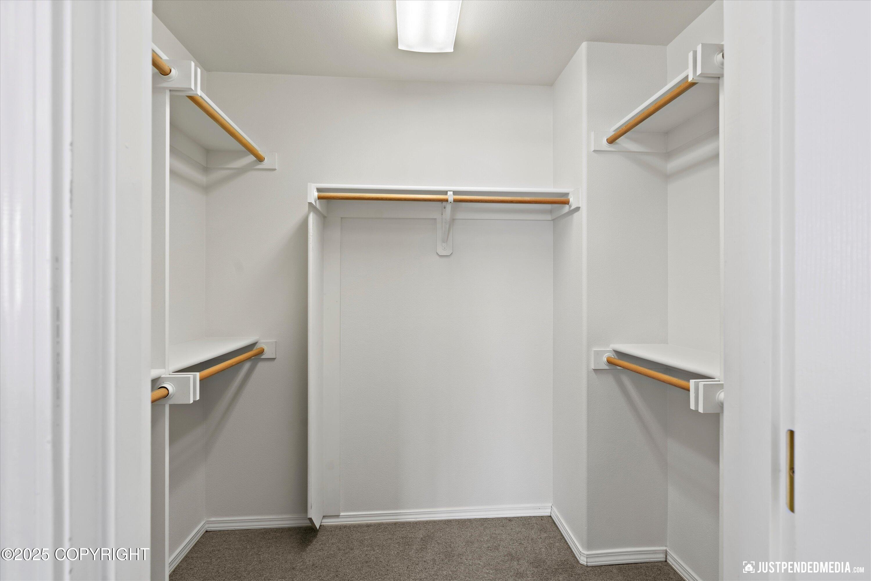 7811 Wildbrook Court