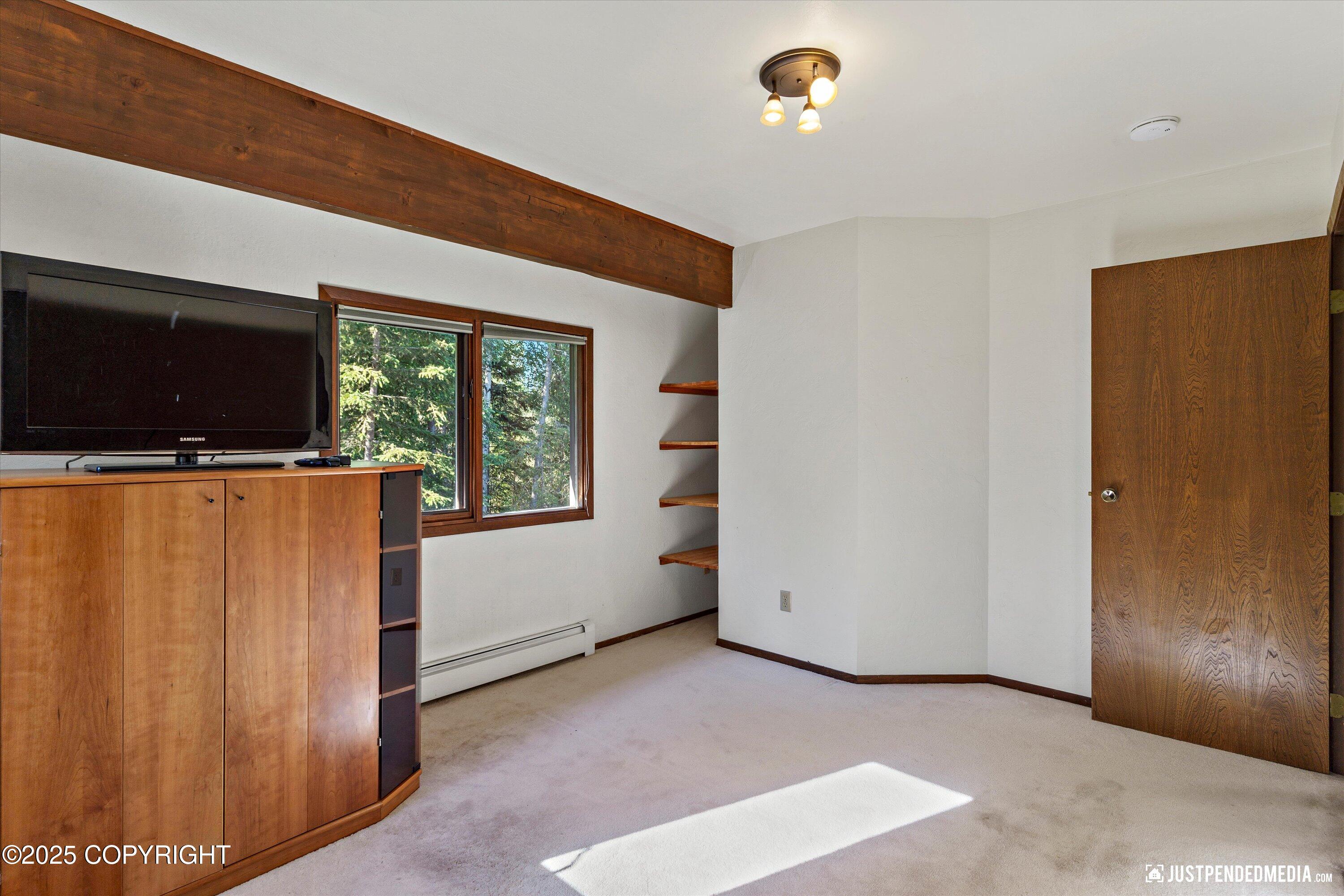 10151 Evergreen Tree Street