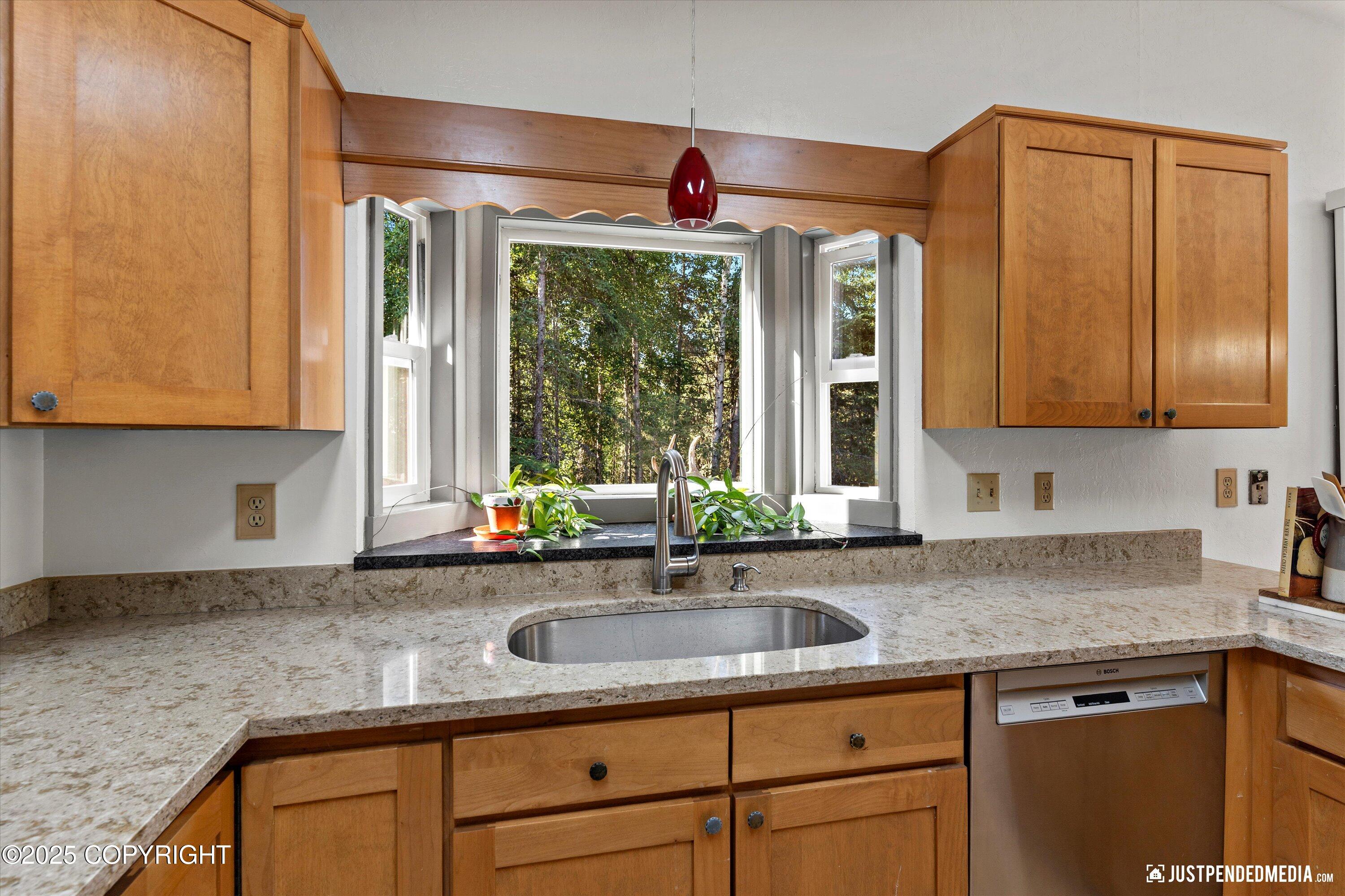 10151 Evergreen Tree Street