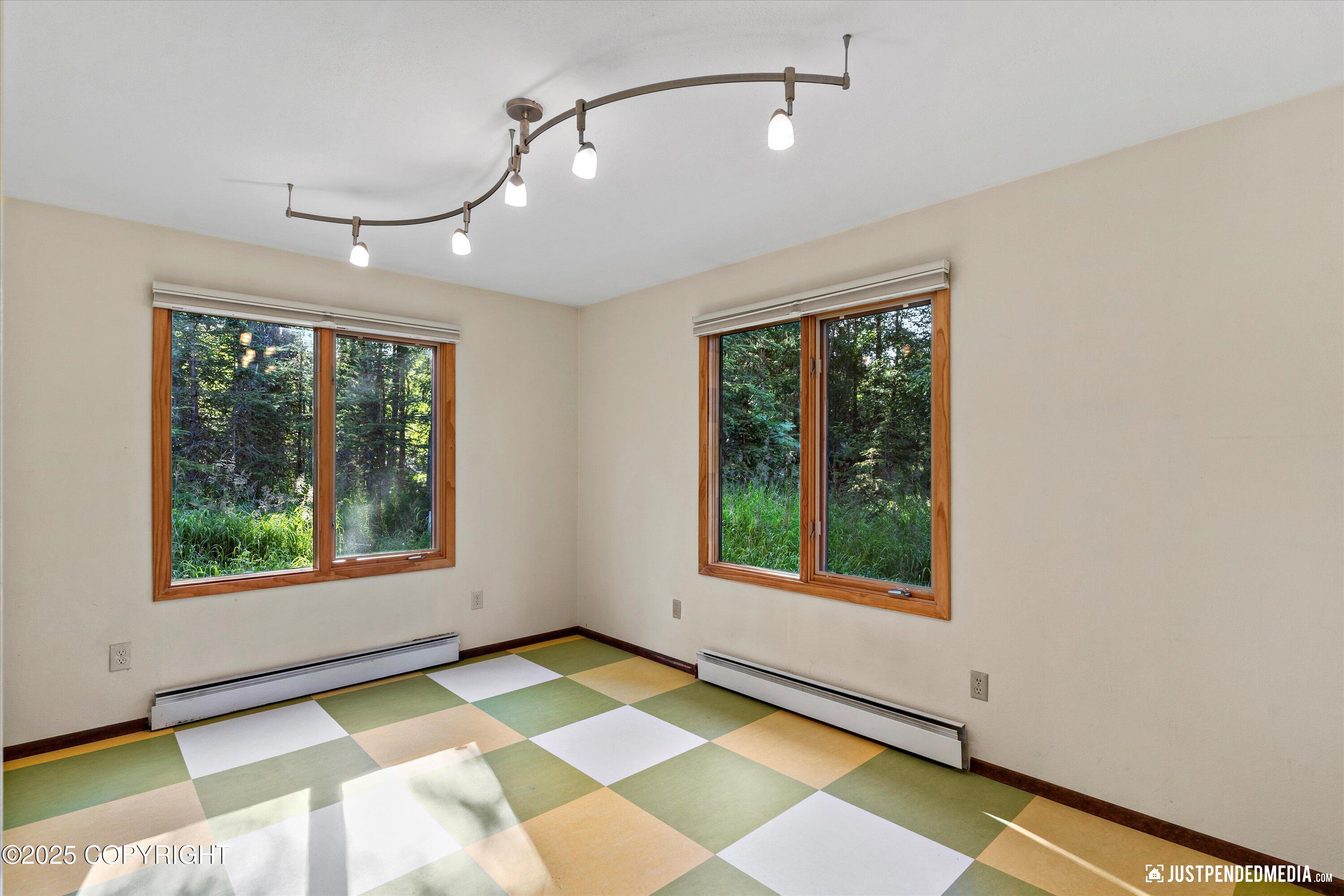 10151 Evergreen Tree Street