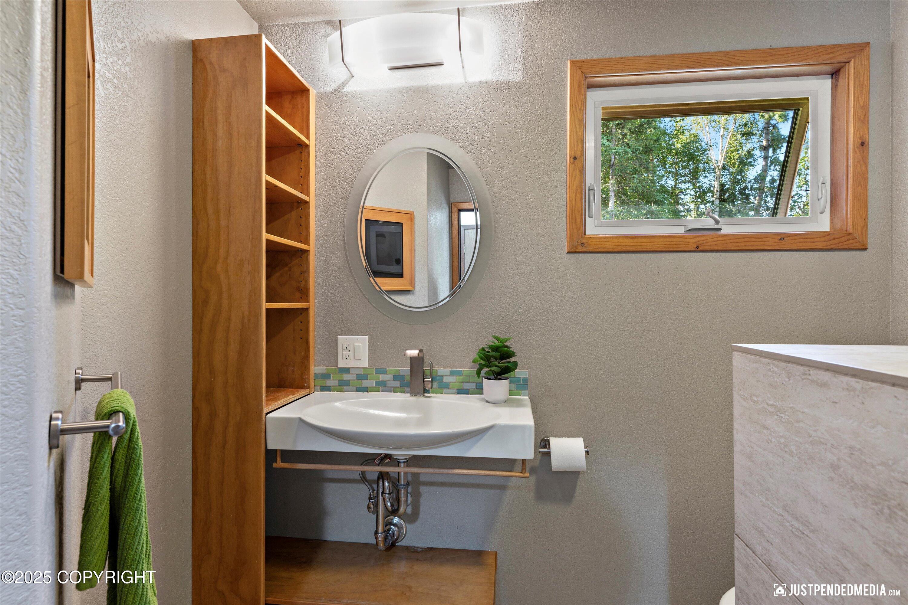 10151 Evergreen Tree Street