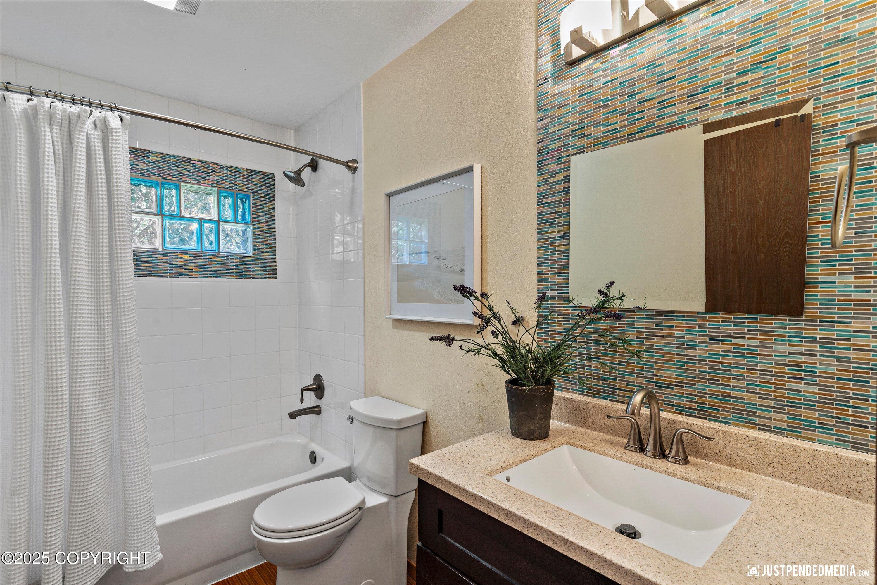 10151 Evergreen Tree Street