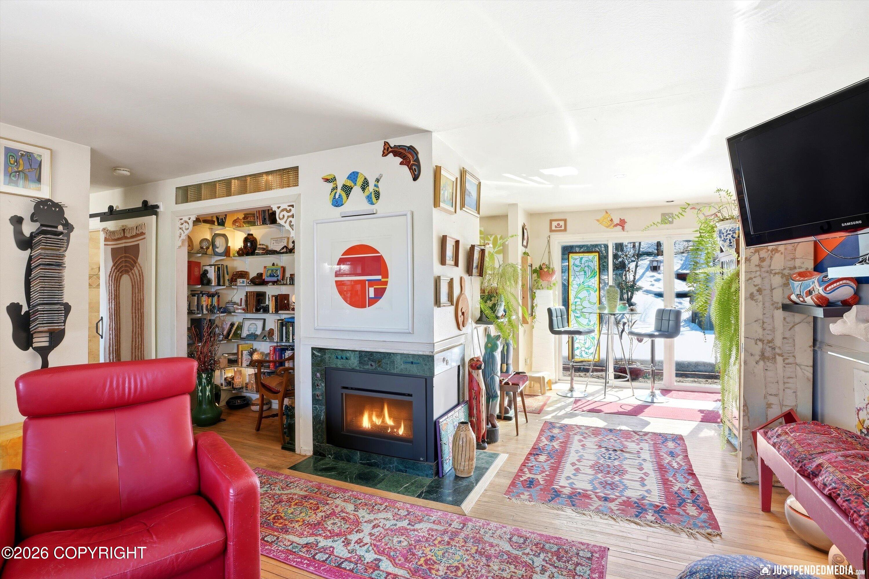 4242 Ross Court