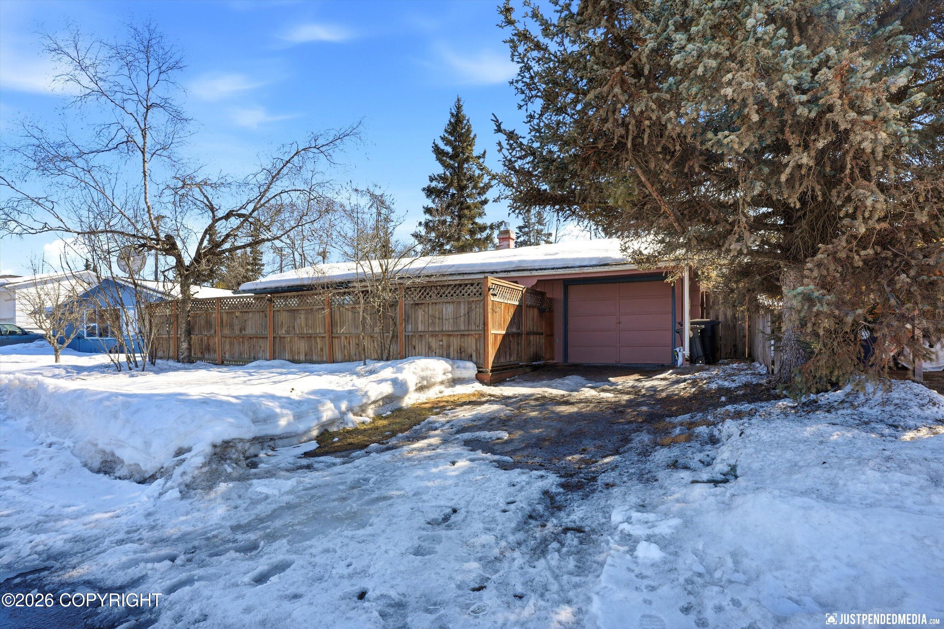 4242 Ross Court