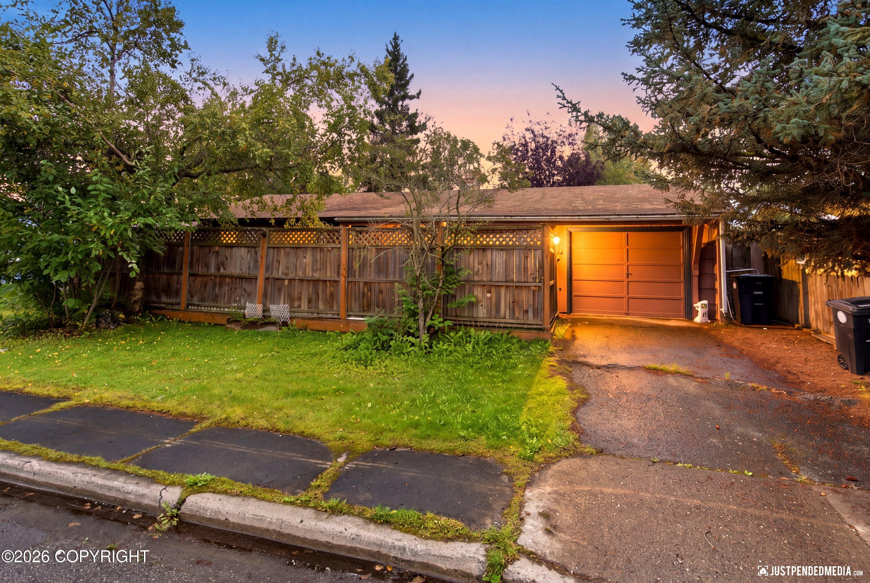 4242 Ross Court