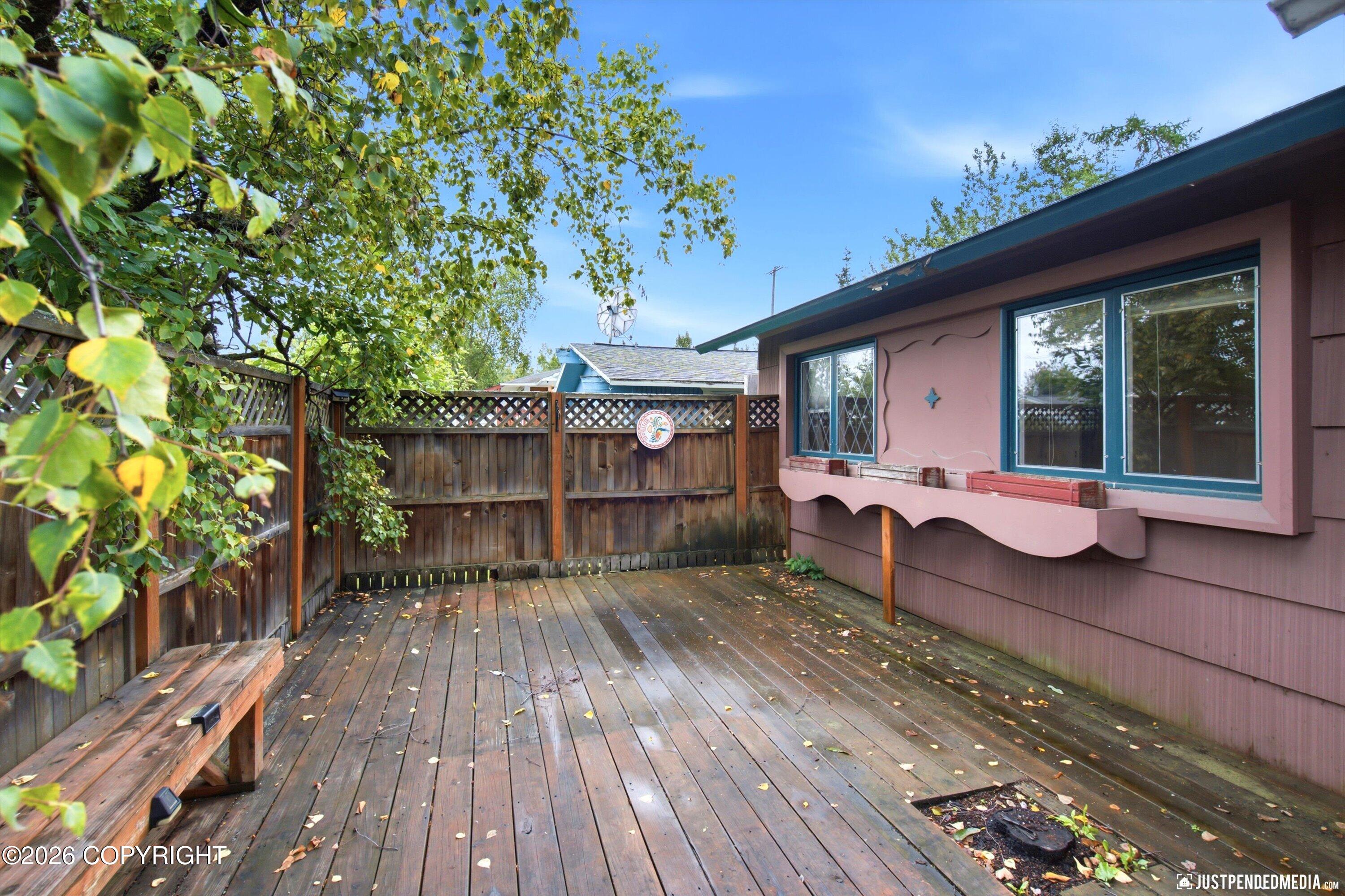 4242 Ross Court