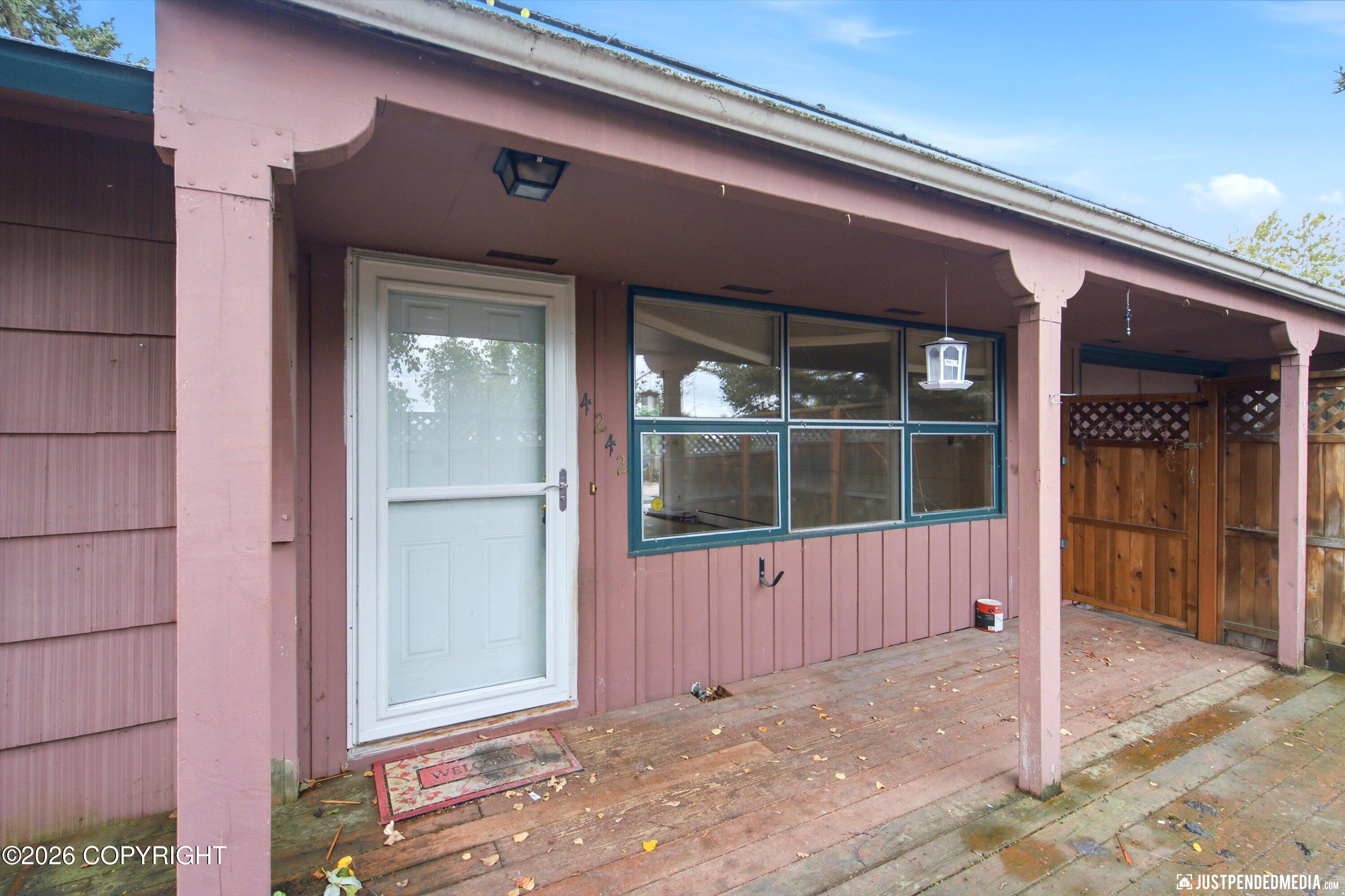 4242 Ross Court