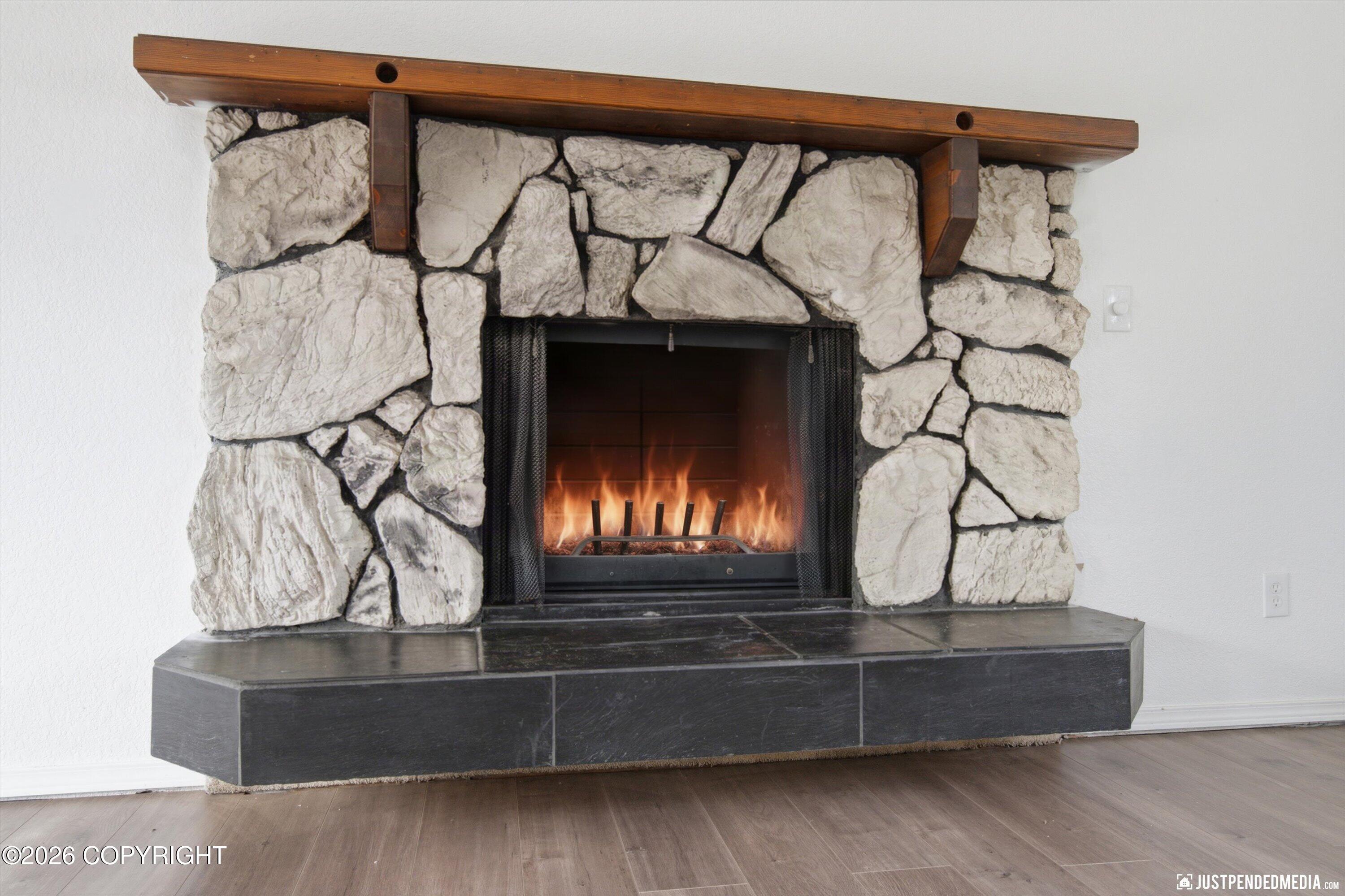 1130 W 71st Court