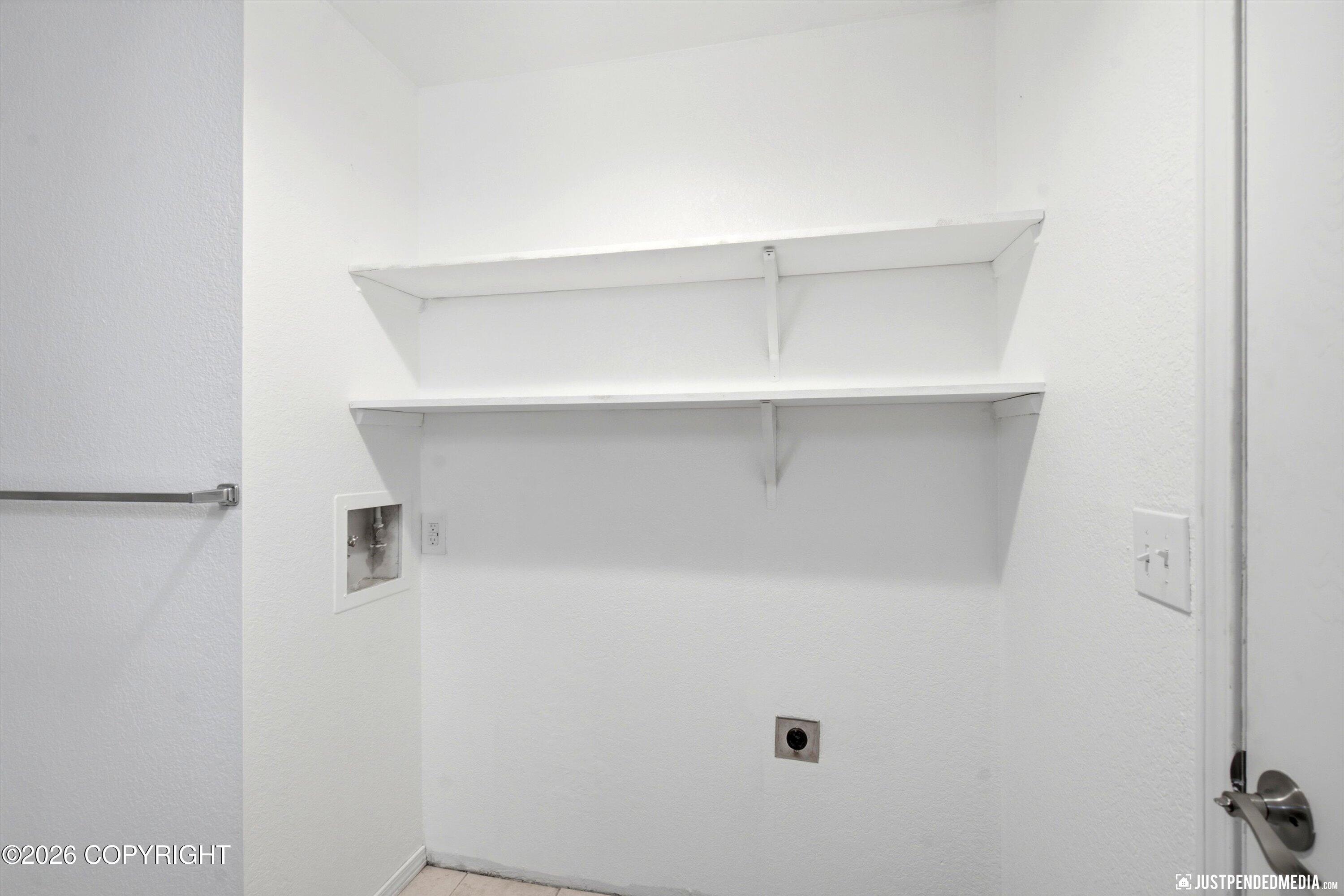 1130 W 71st Court
