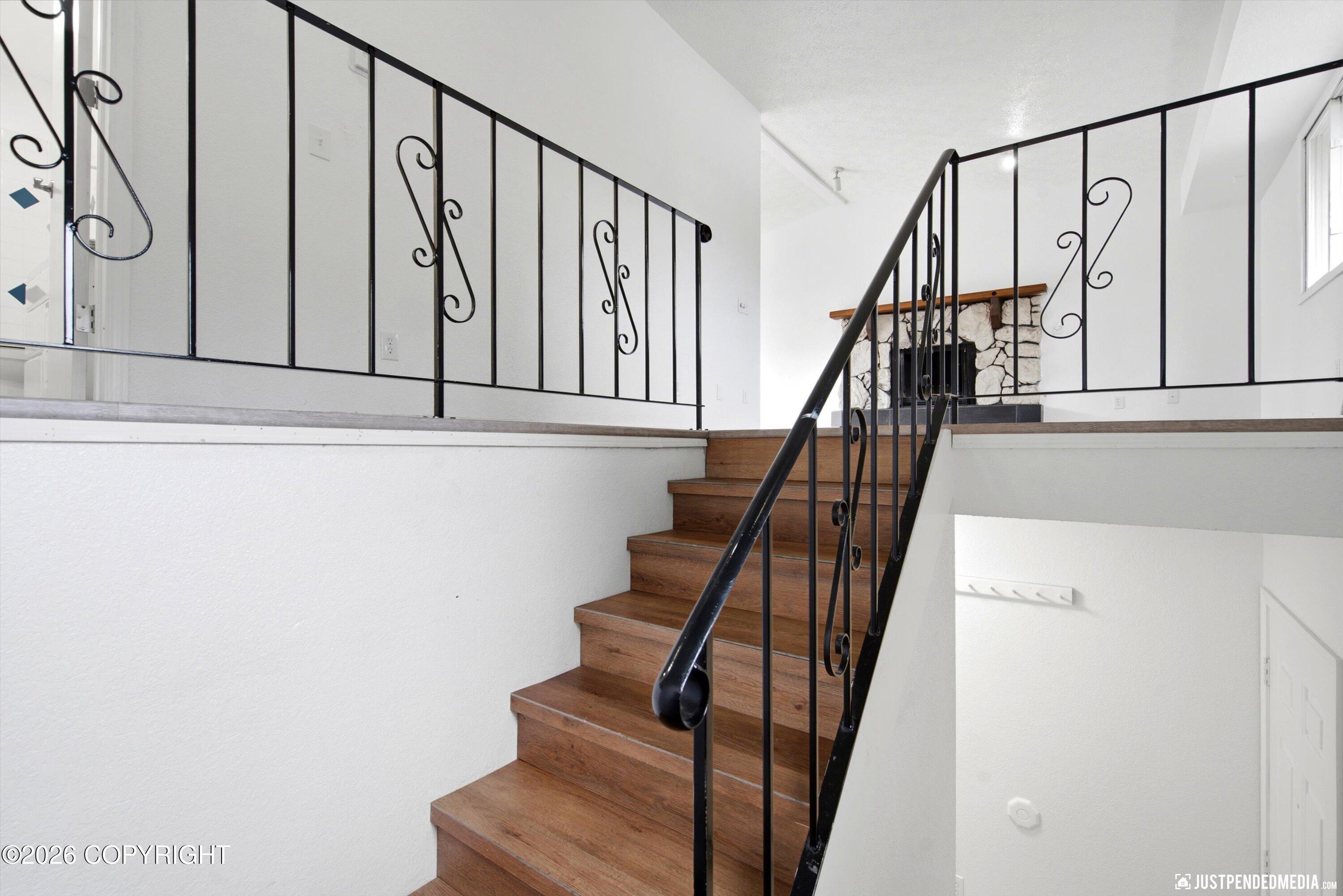 1130 W 71st Court