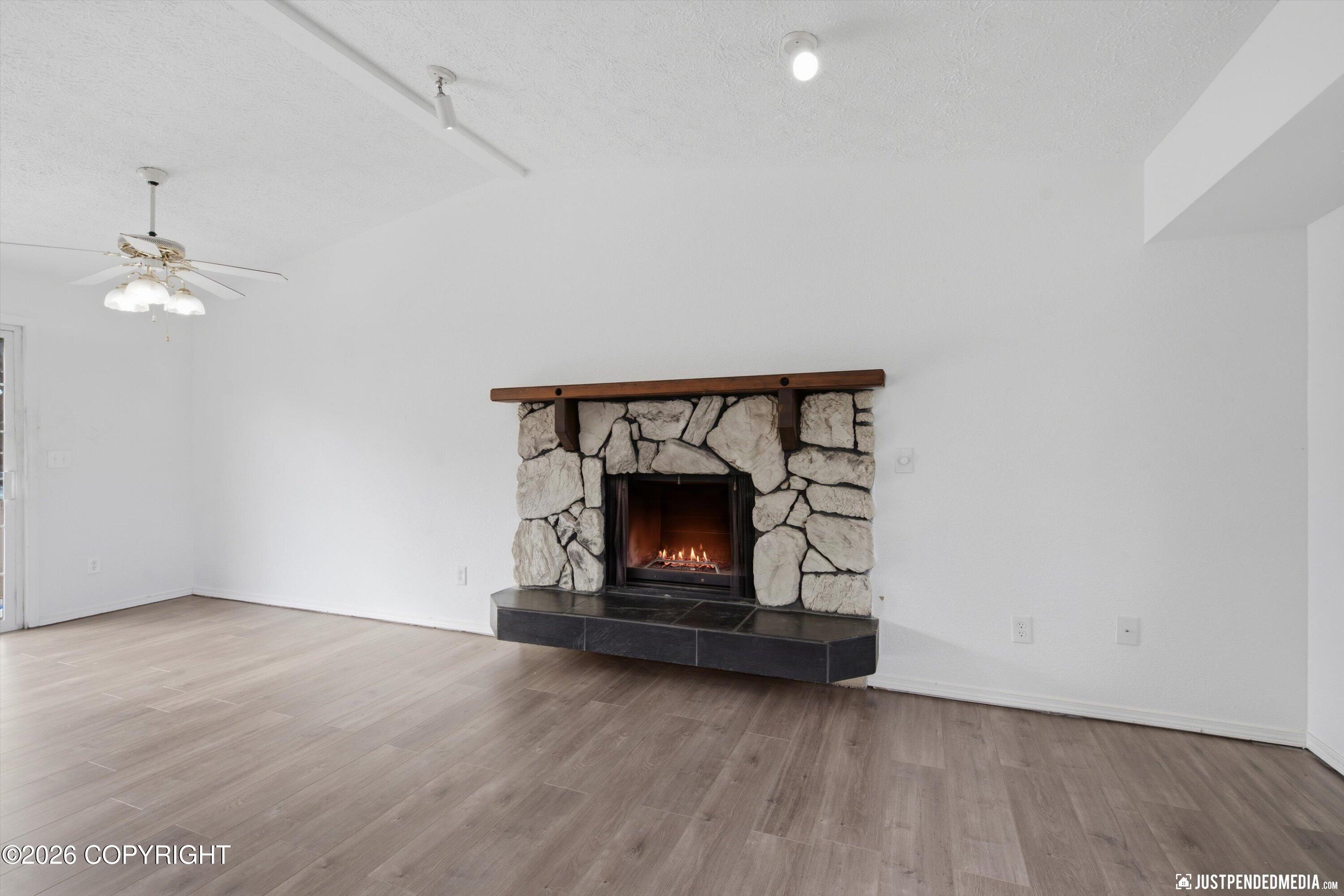 1130 W 71st Court