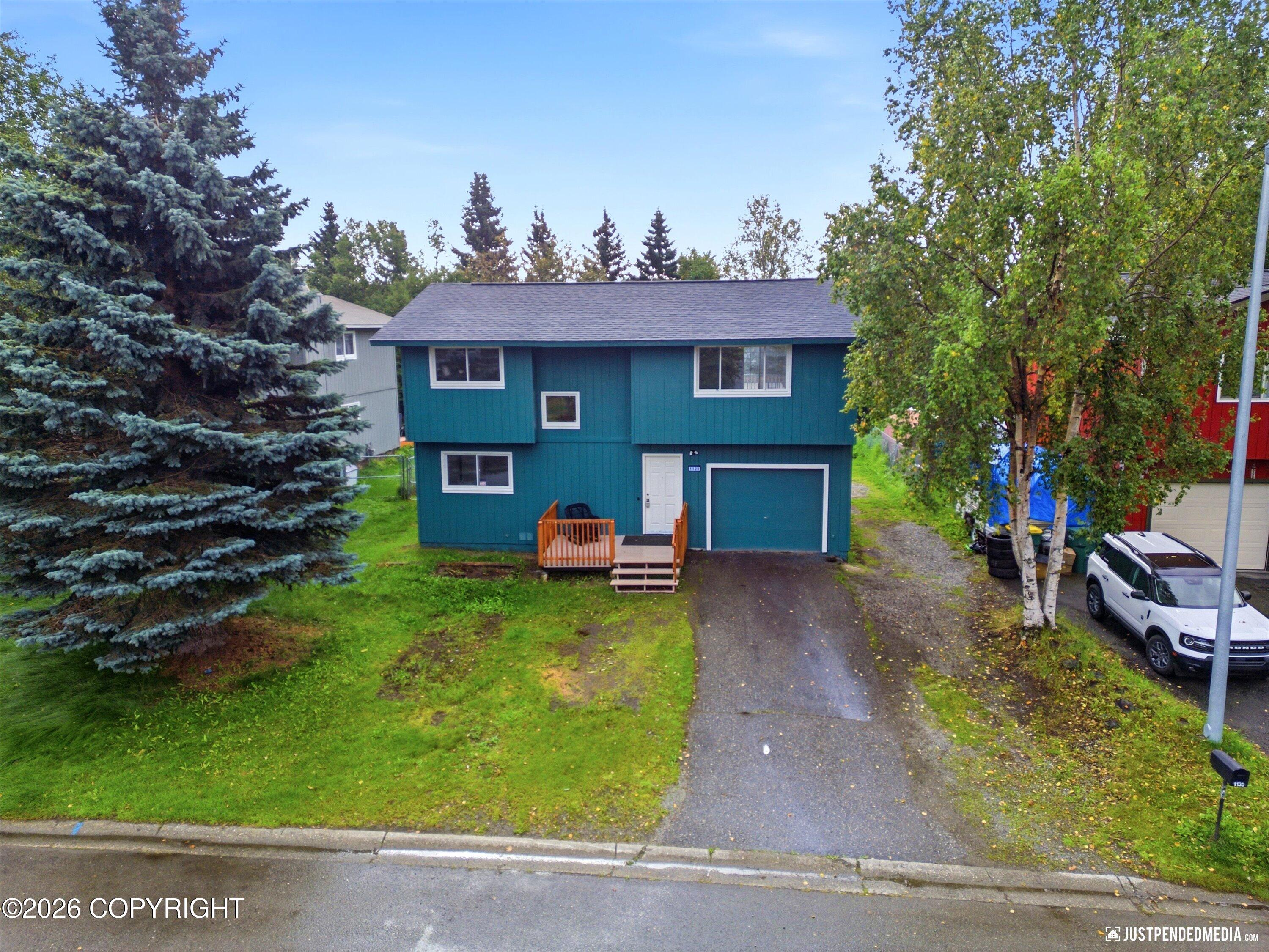 1130 W 71st Court