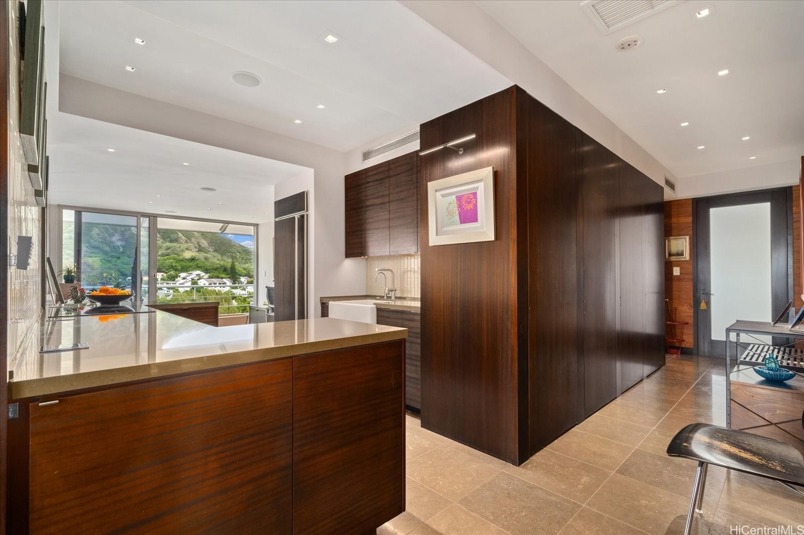 2979 Kalakaua Avenue 904