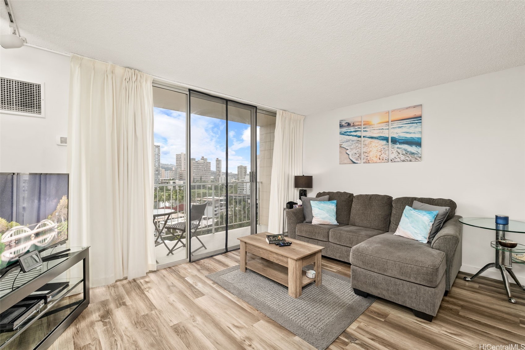 1925 Kalakaua Avenue 1306