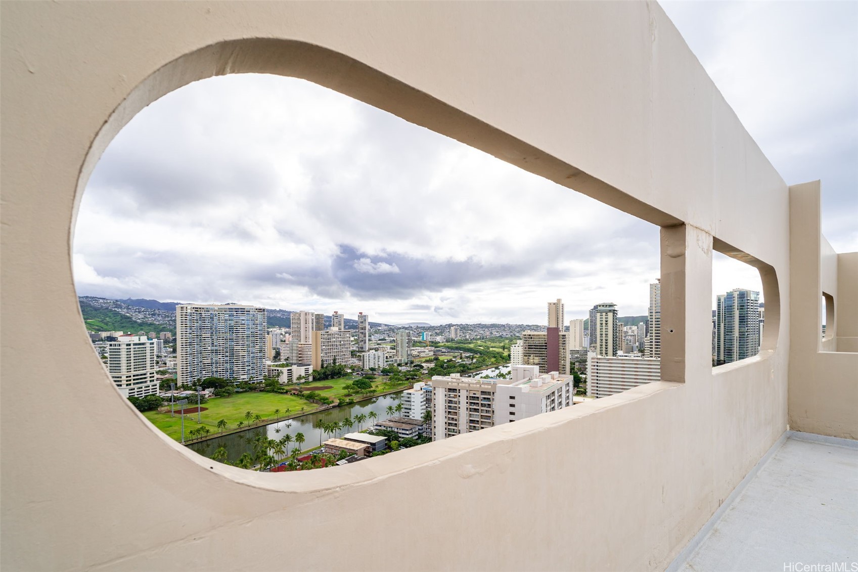 1925 Kalakaua Avenue 1306