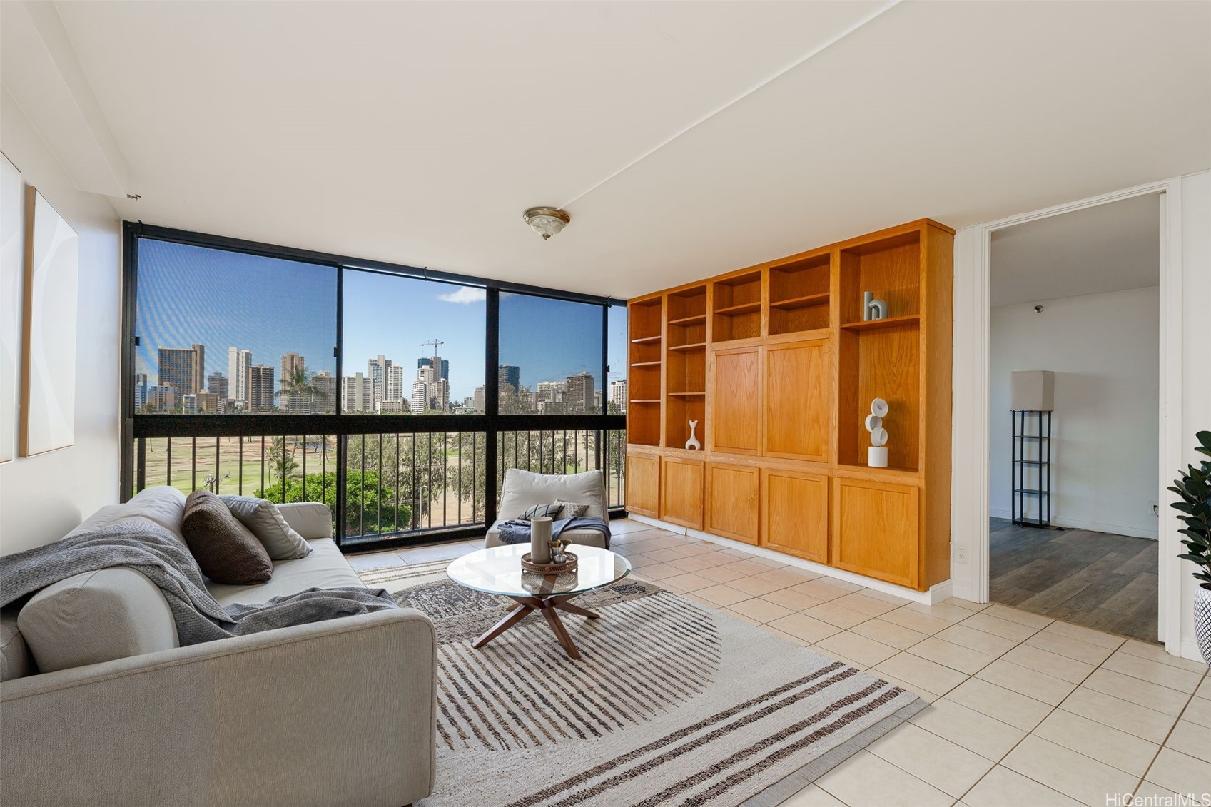 2916 Date Street 6E
