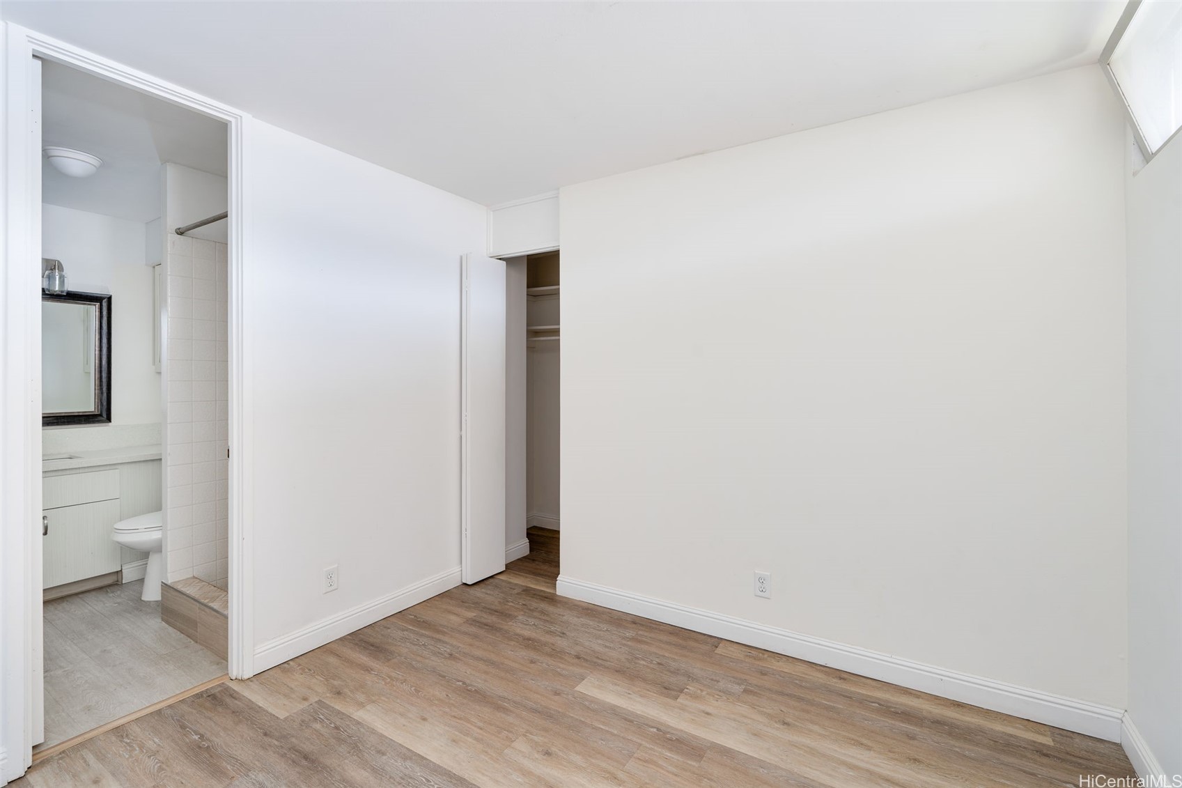 2916 Date Street 6E