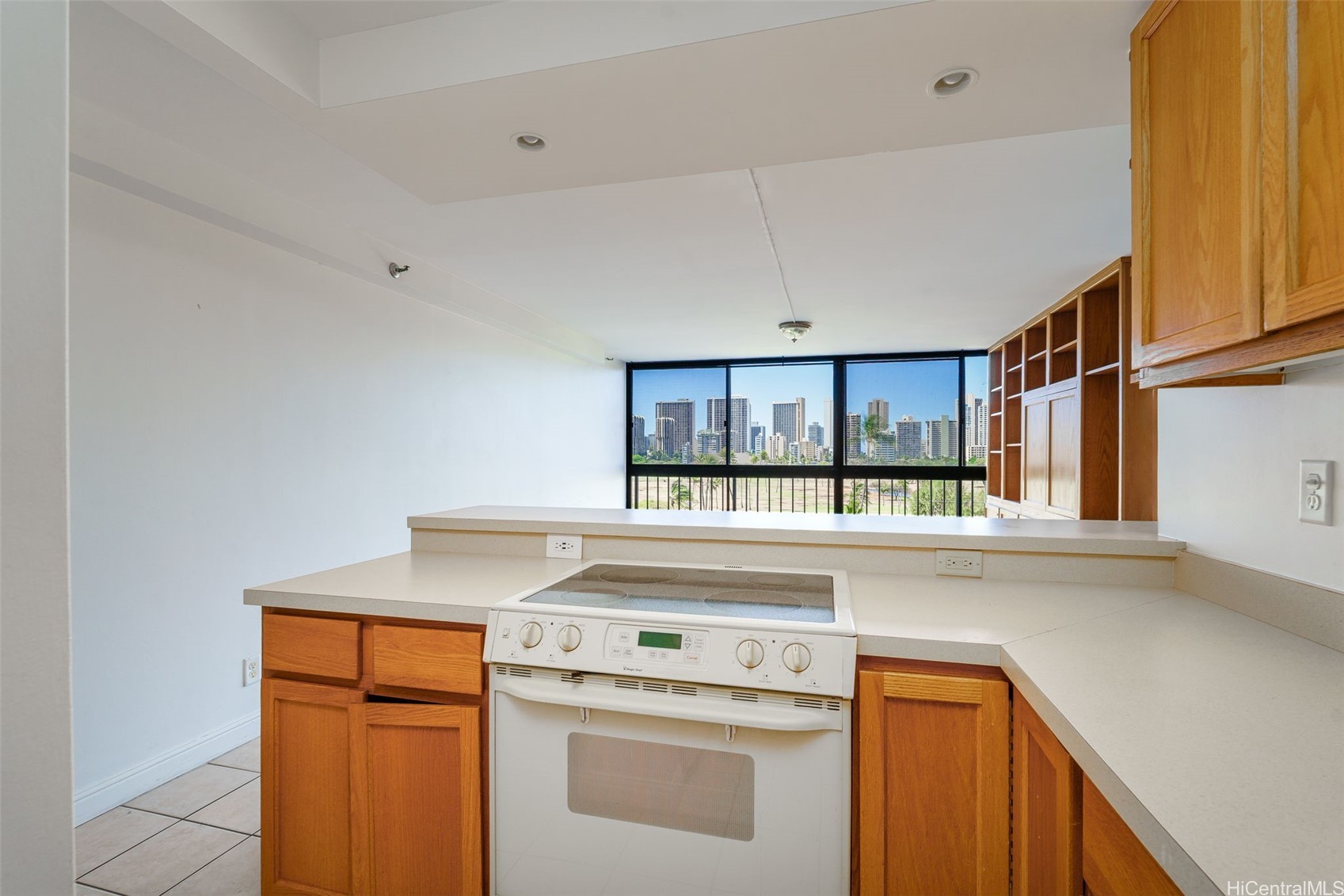 2916 Date Street 6E