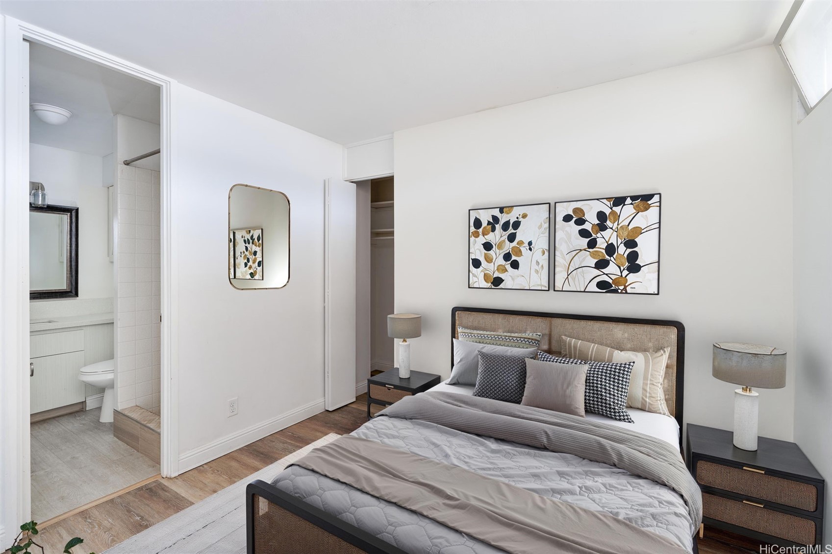 2916 Date Street 6E