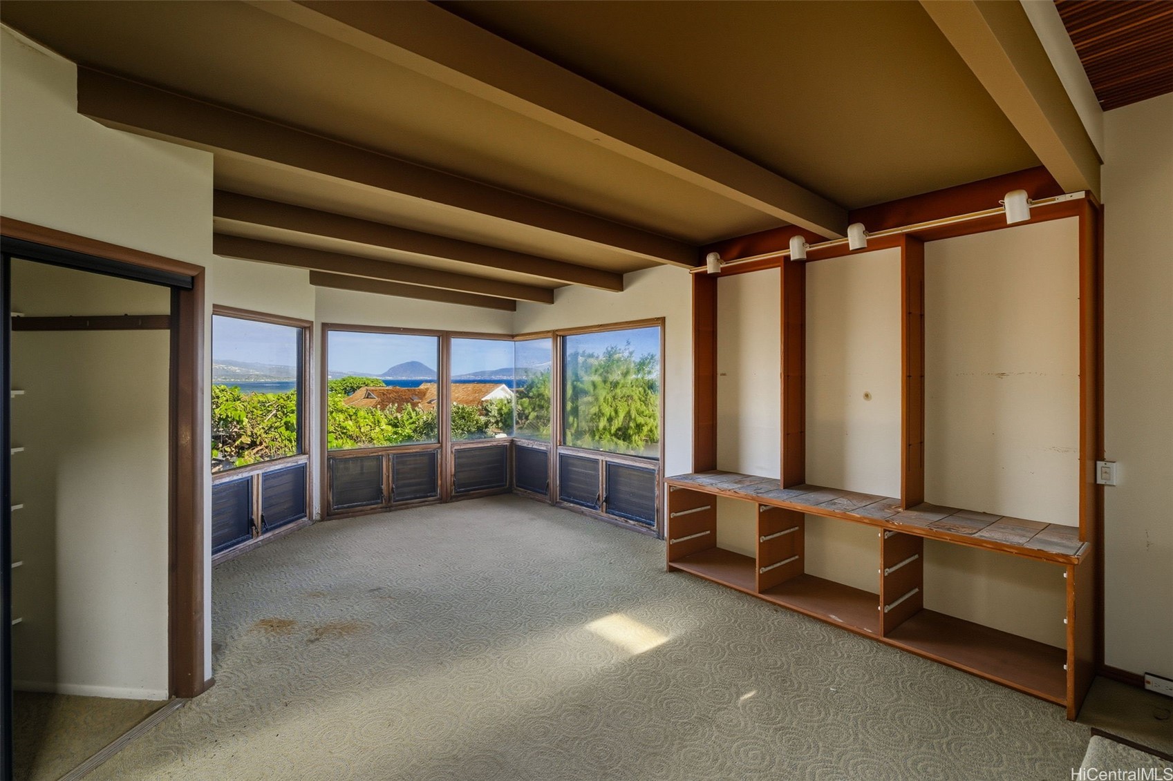 4134 Black Point Road