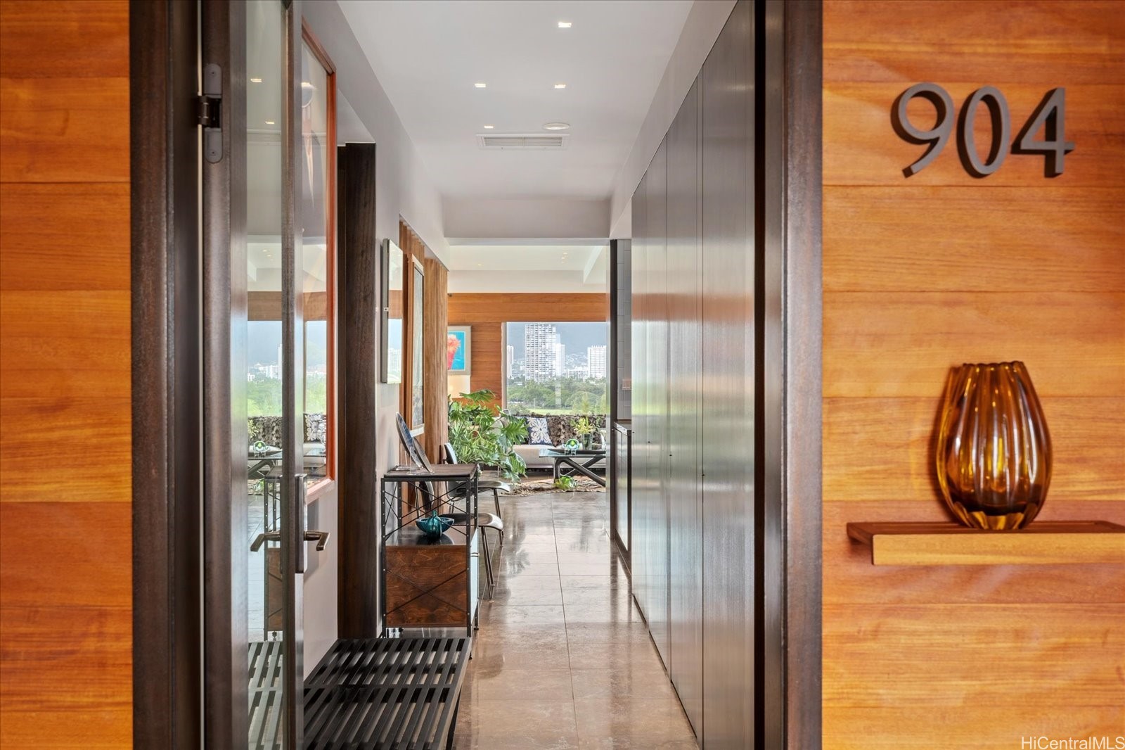 2979 Kalakaua Avenue 904