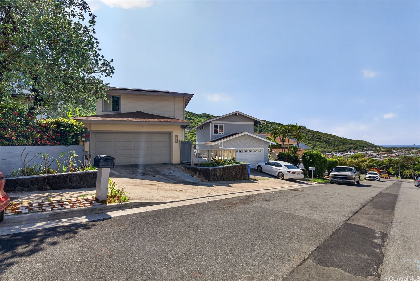 829 Kealahou Street