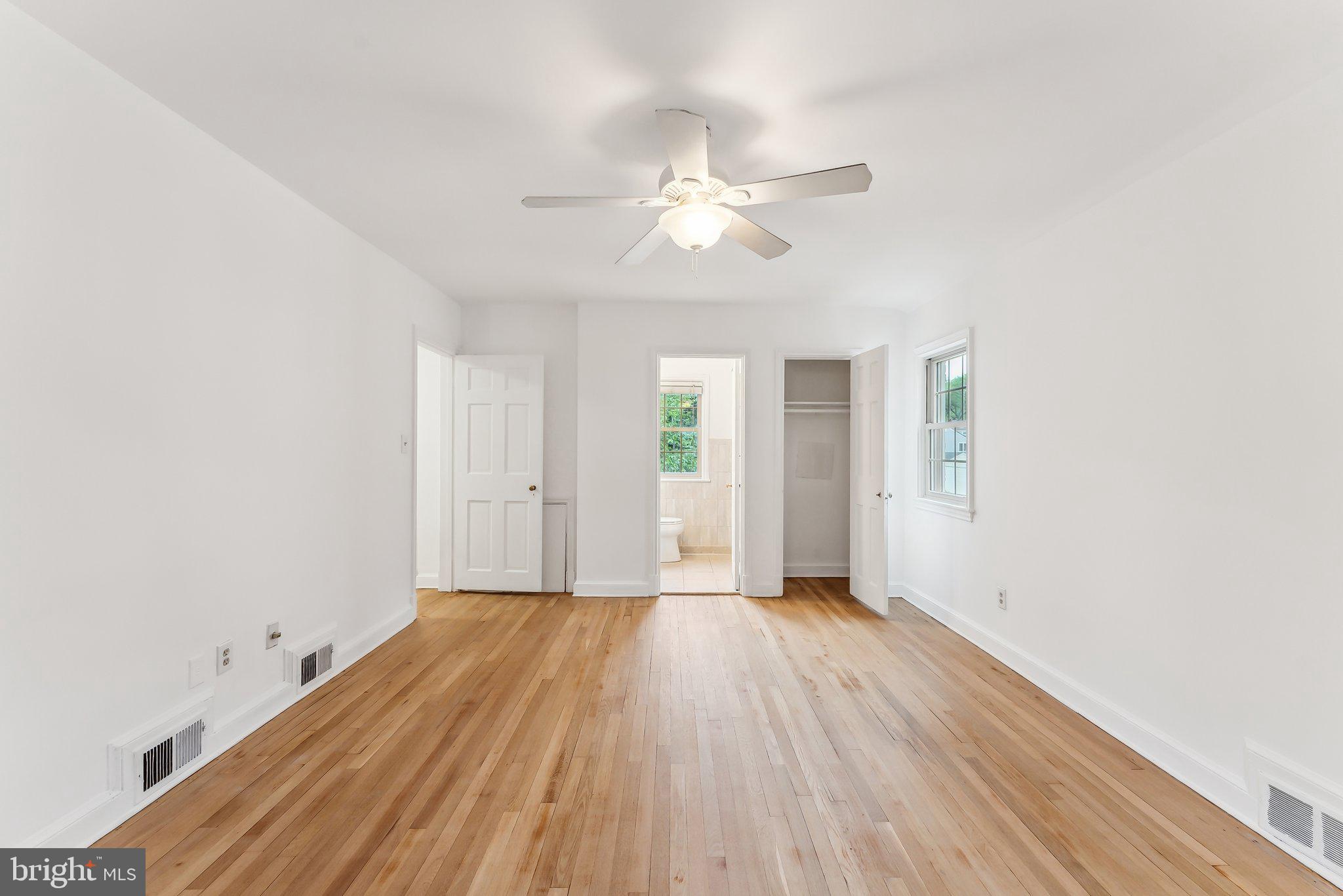 1614 Myrtle St NW