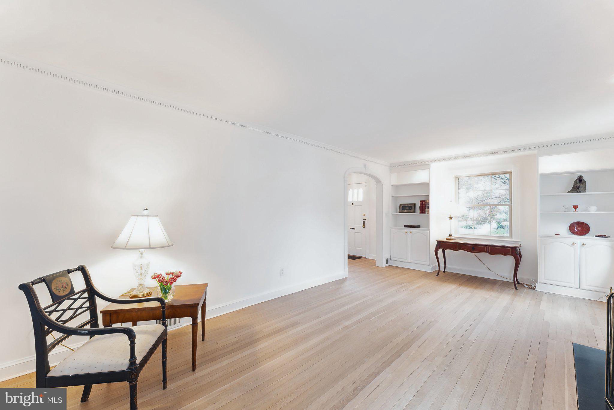 1614 Myrtle St NW