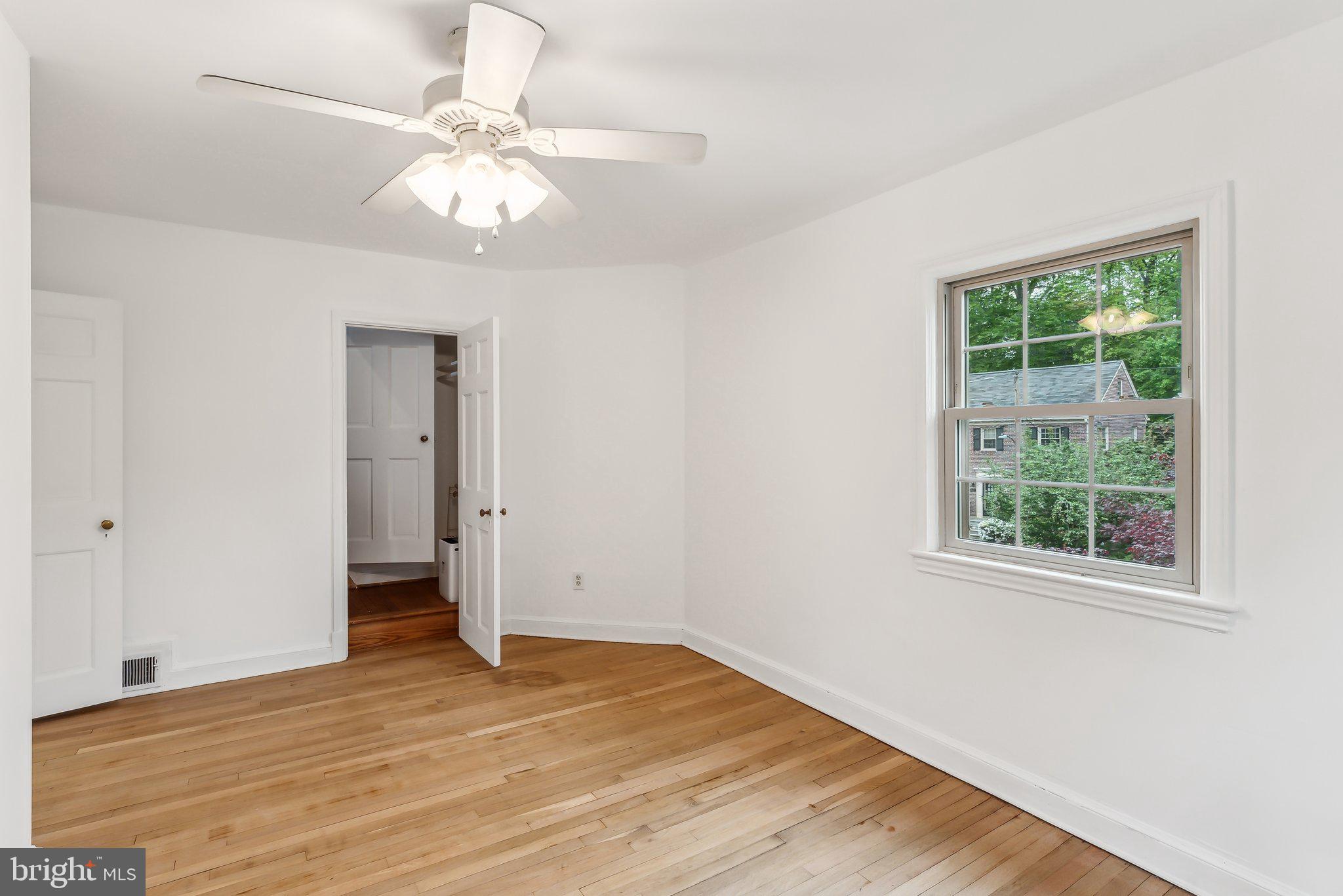 1614 Myrtle St NW