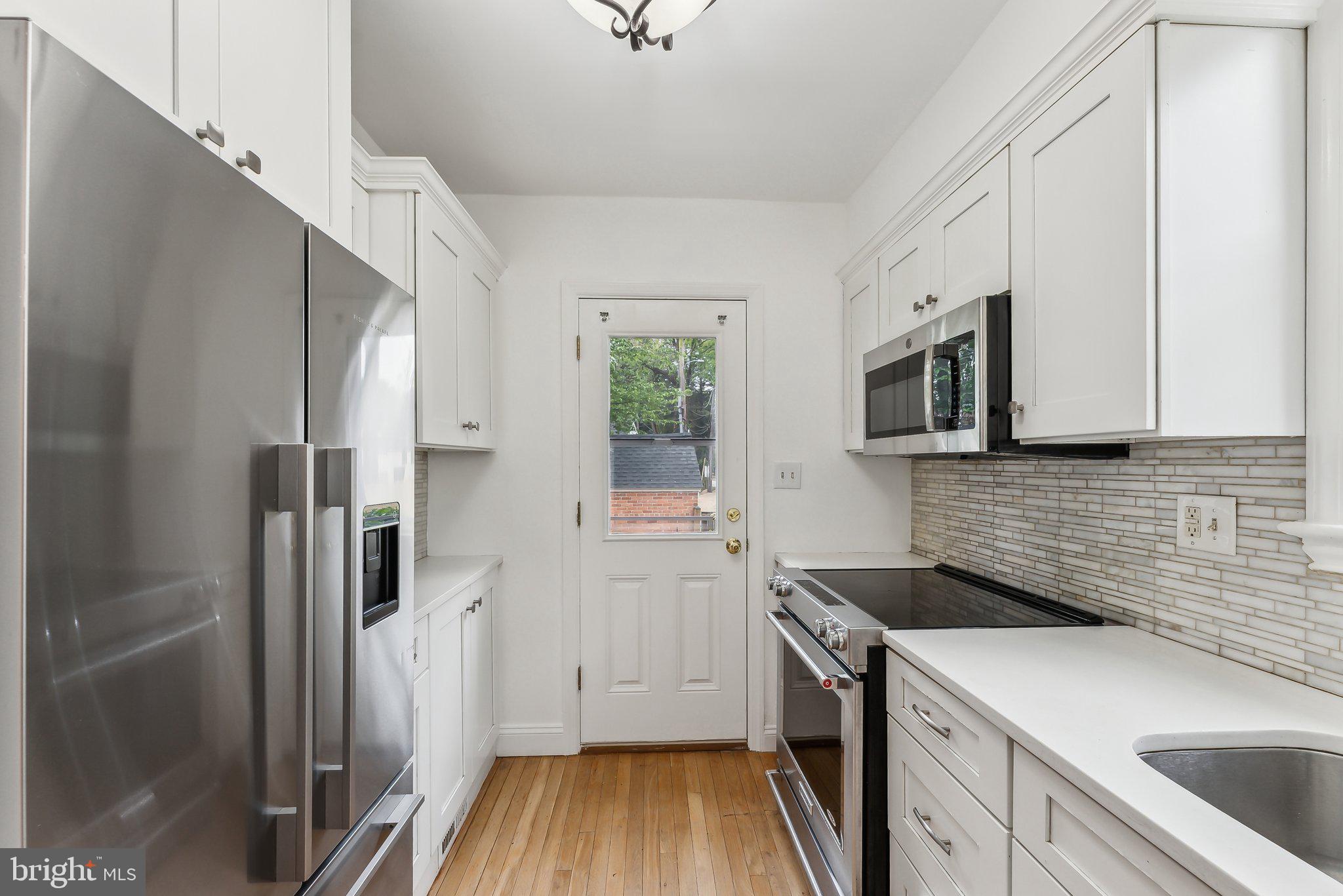 1614 Myrtle St NW