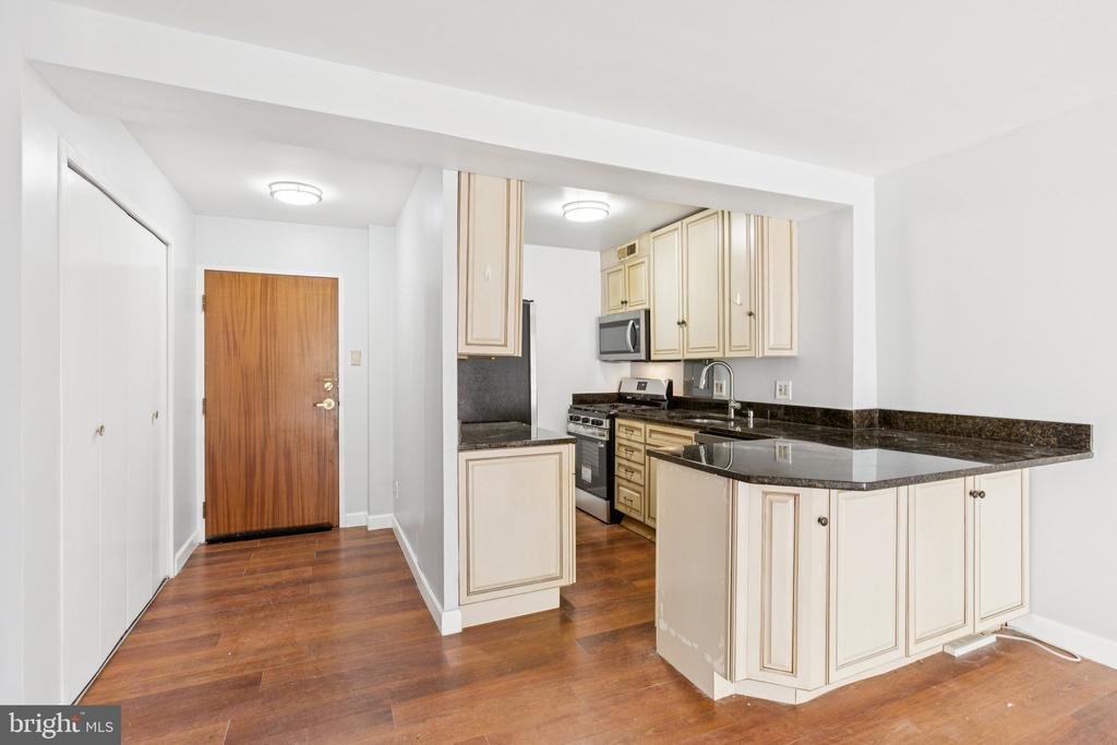 730 24TH STREET NW 321