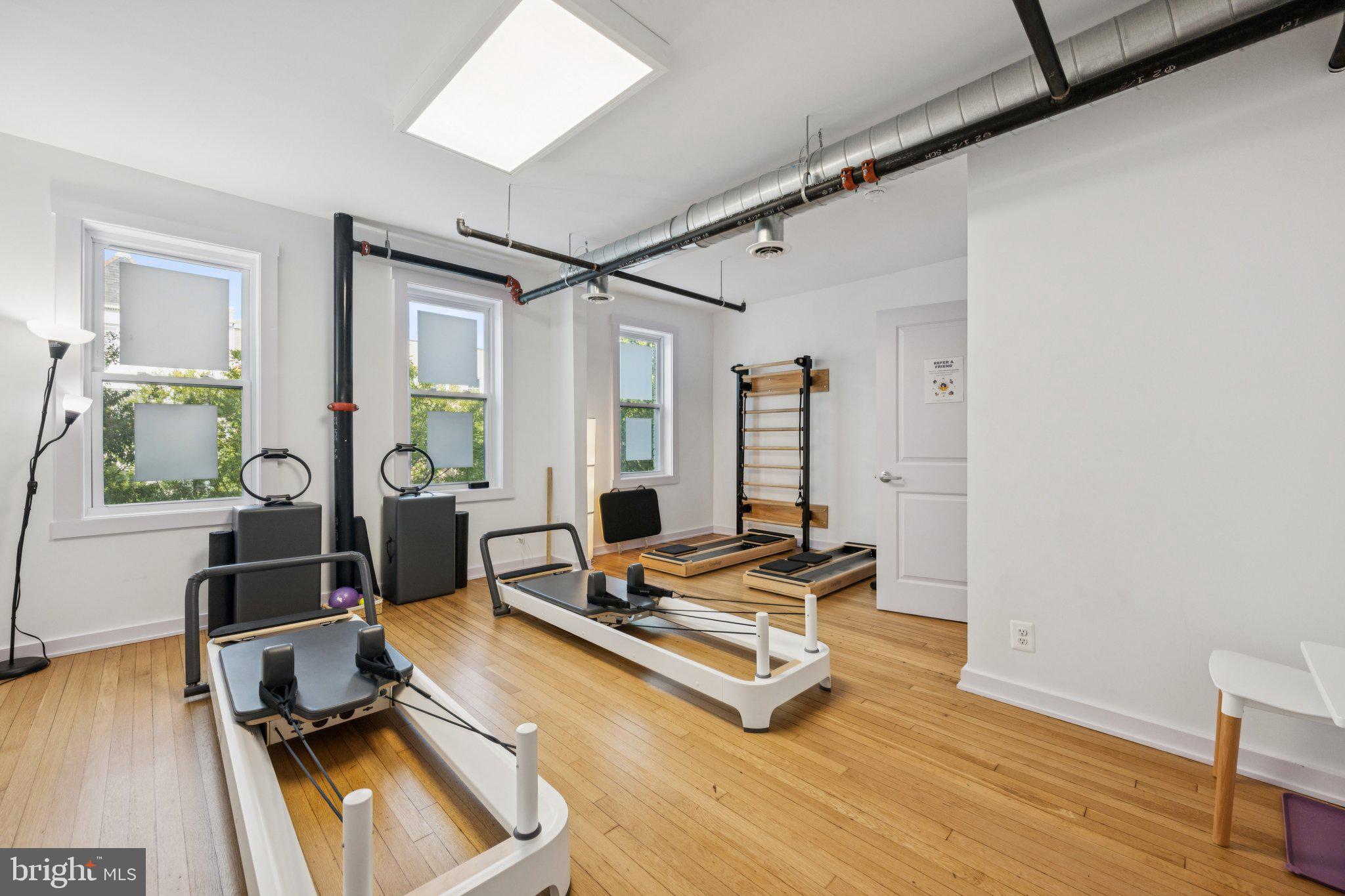 2708 ONTARIO ROAD NW