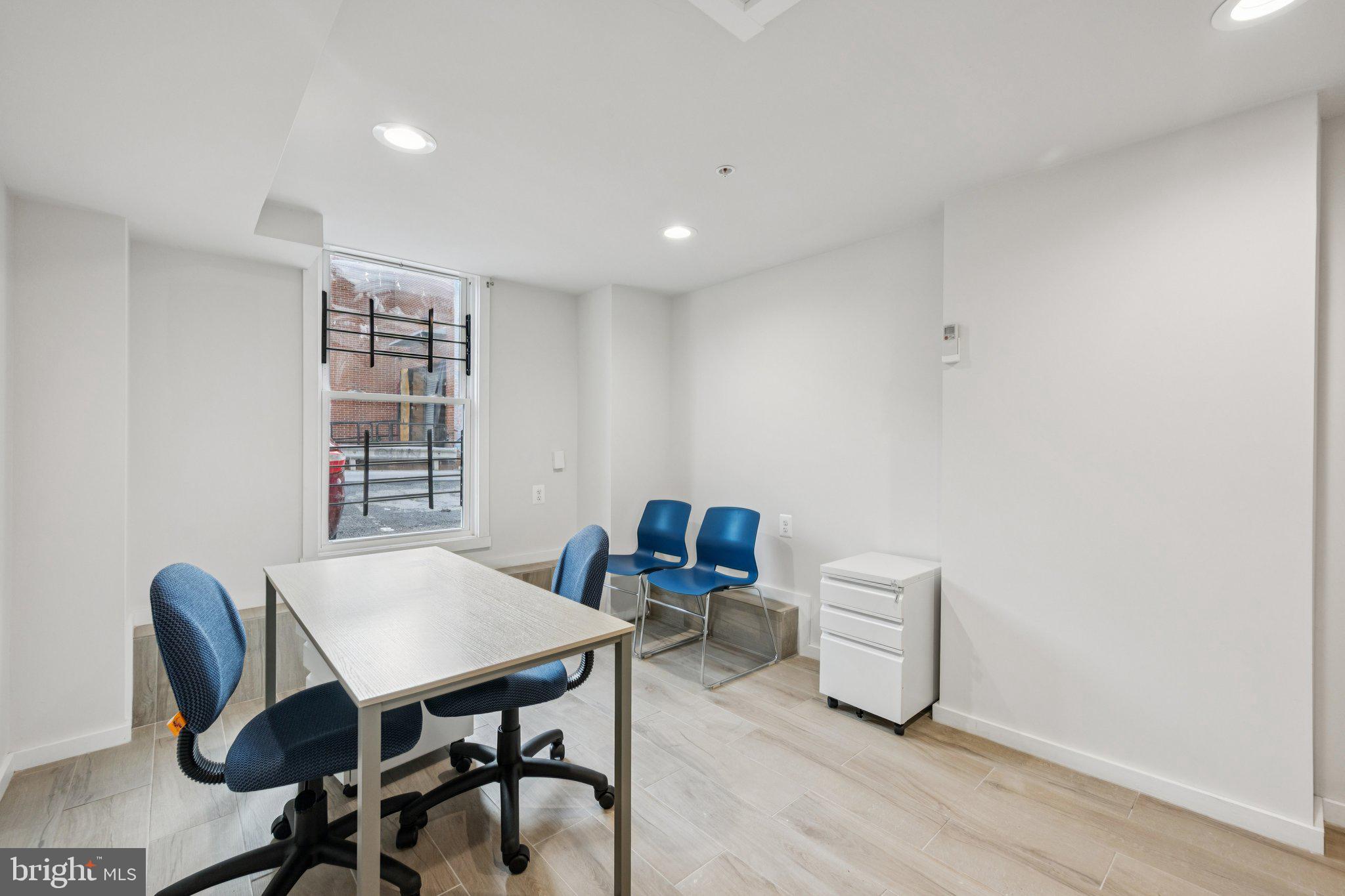 2708 ONTARIO ROAD NW